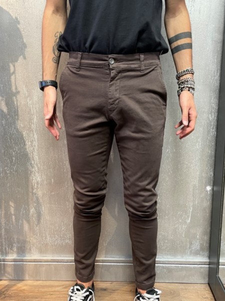 Slim Fit Chino Trousers - Brown