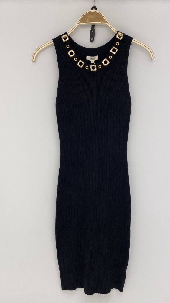 Golden Neckline Ribbed Dress - Black