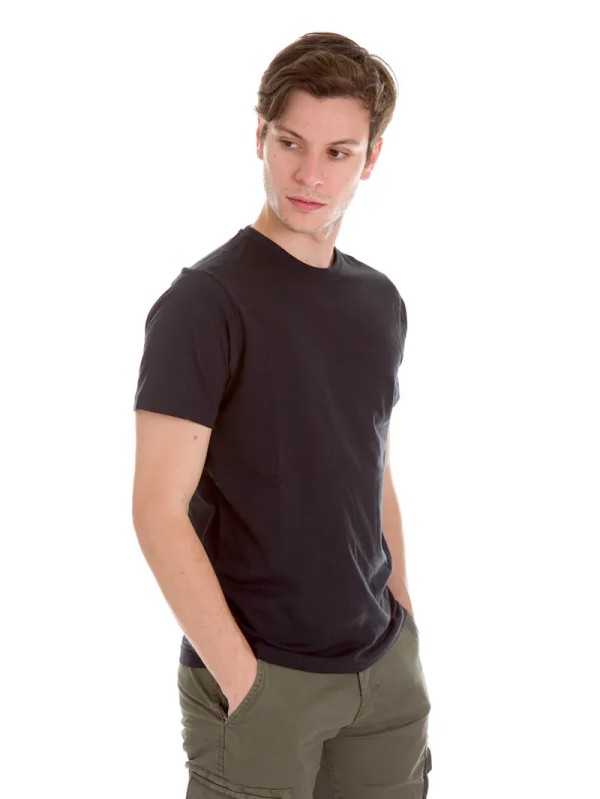 Basic Round Neck T-shirt - Black