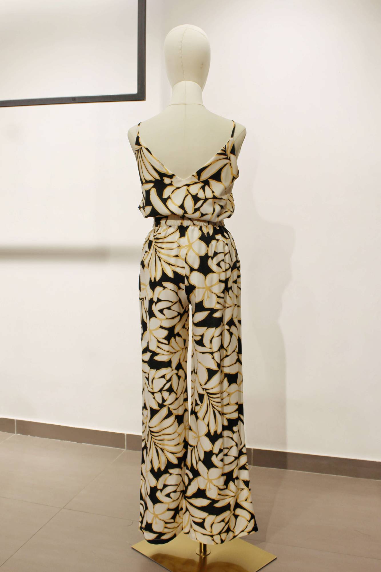 Printed Tank Top - Beige
