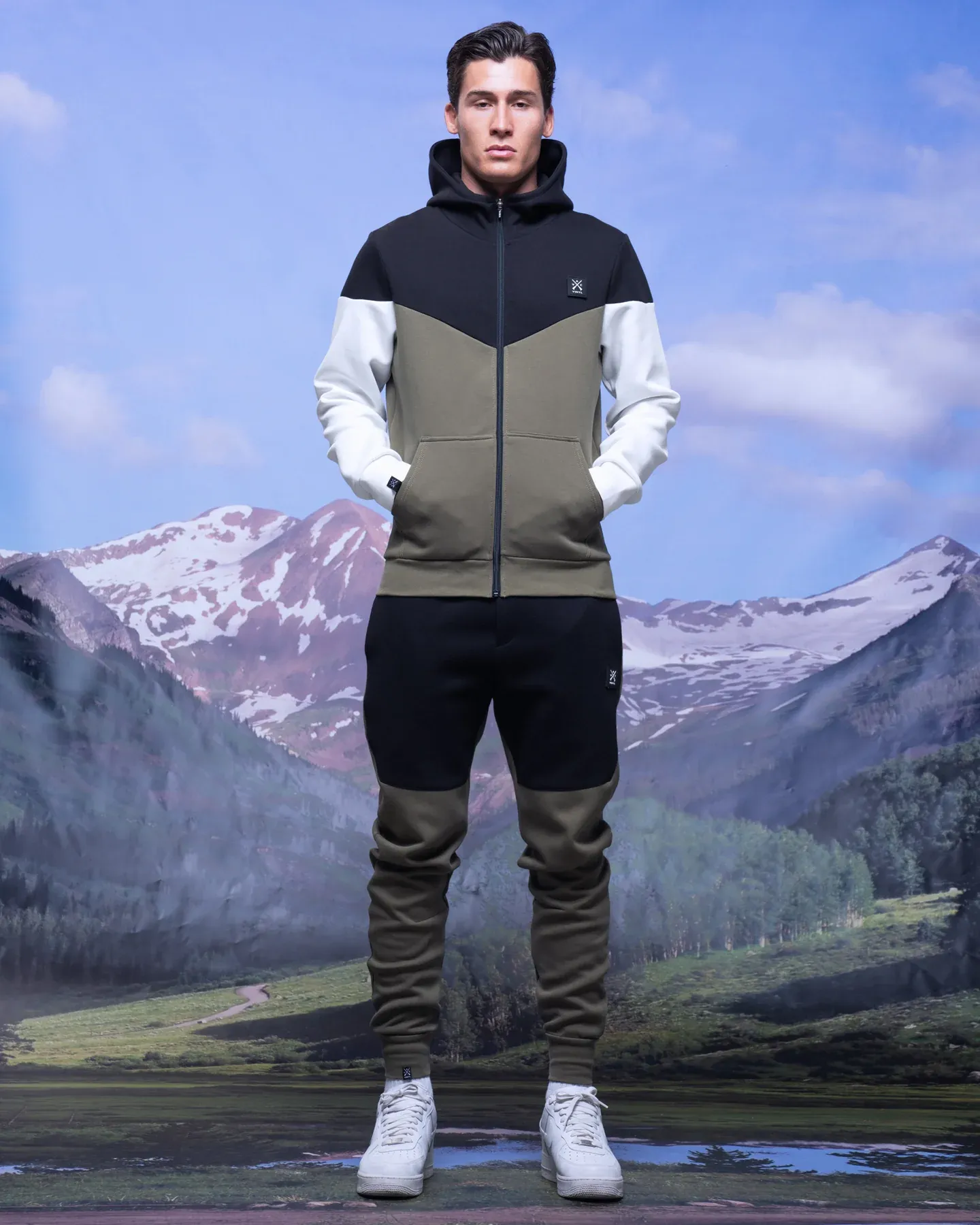 Vinyl Tech Premium Hoodie - Khaki