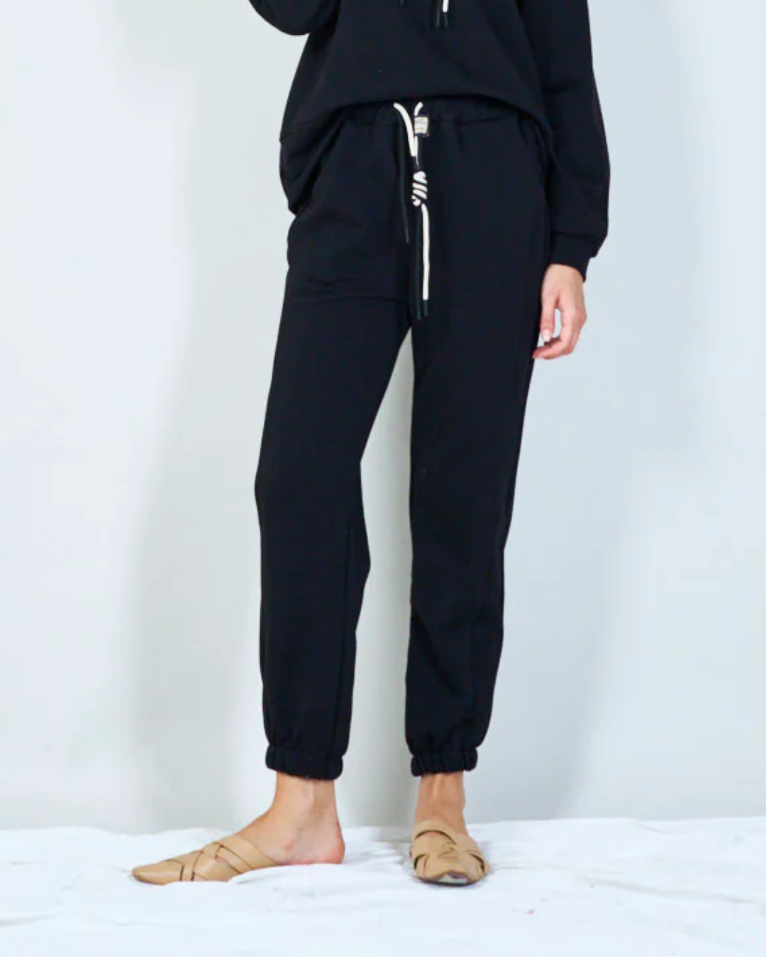 Elastic Jogger Pants - Black