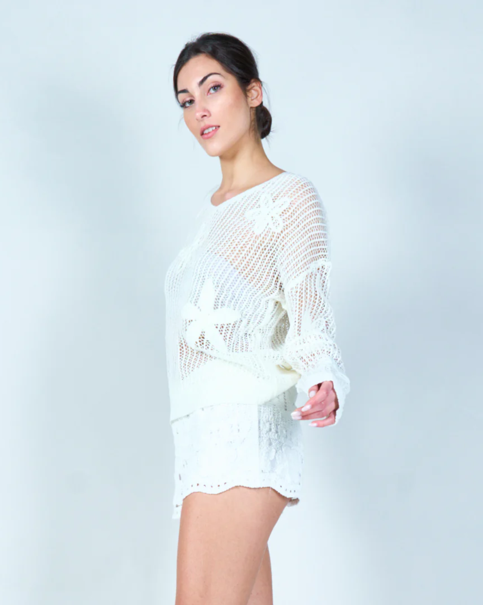 Open-Knit Floral Pullover Sweater - White
