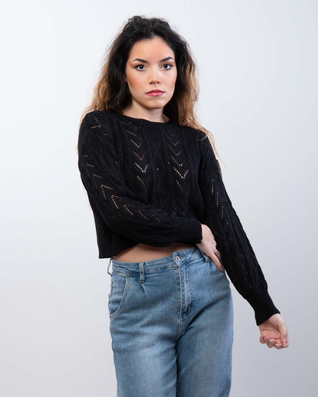 Cable Knit Cropped Sweater - Black