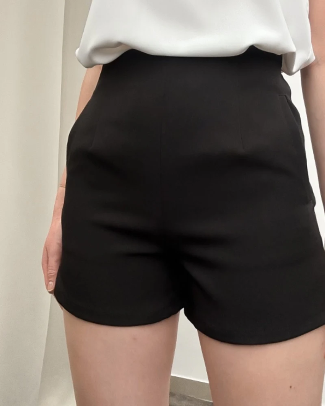 High-Waisted Tailored Shorts - Black