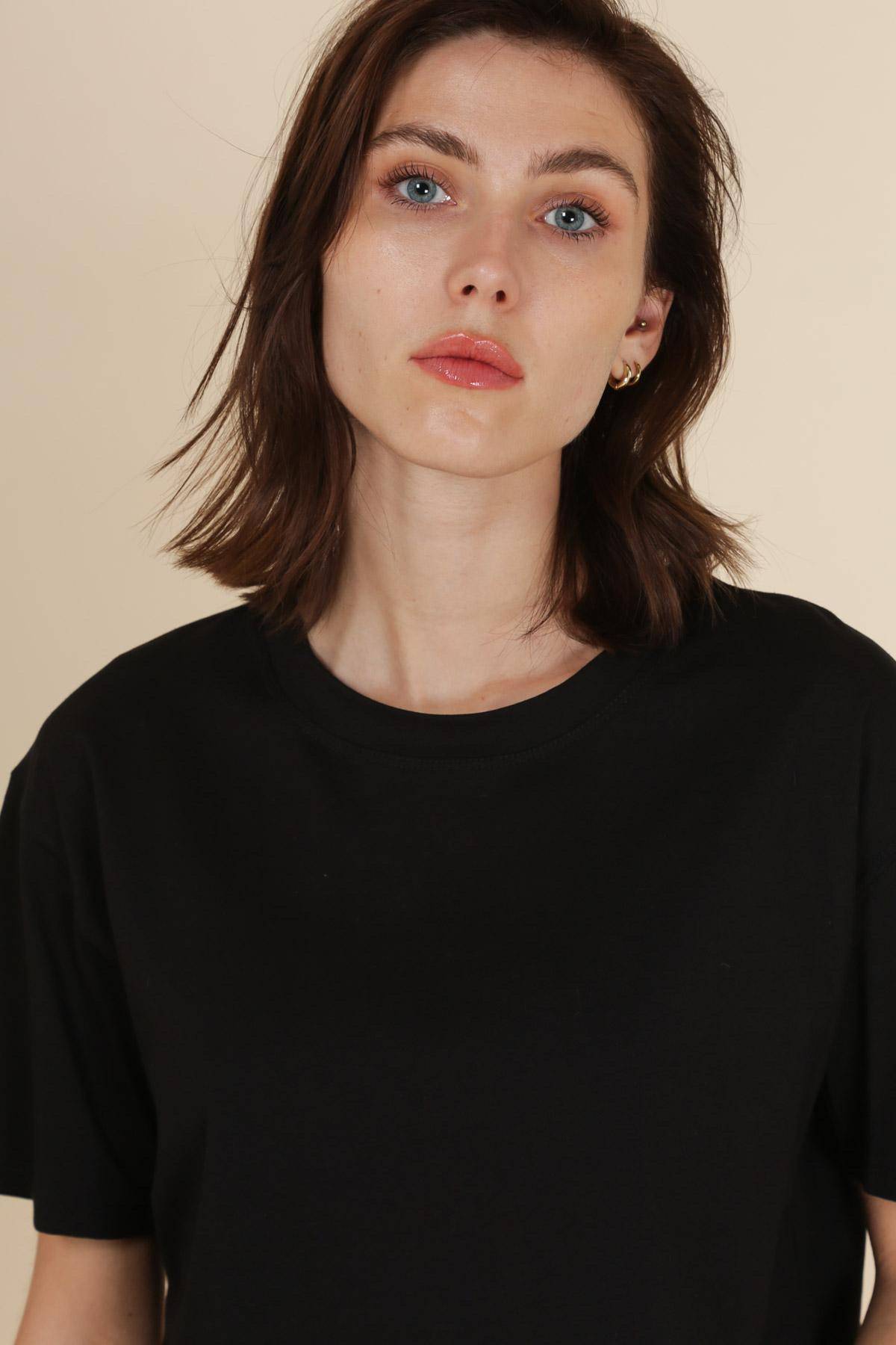 Oversized Cropped T-shirt - Black