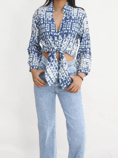 Printed Knot Cropped Shirt - Blue