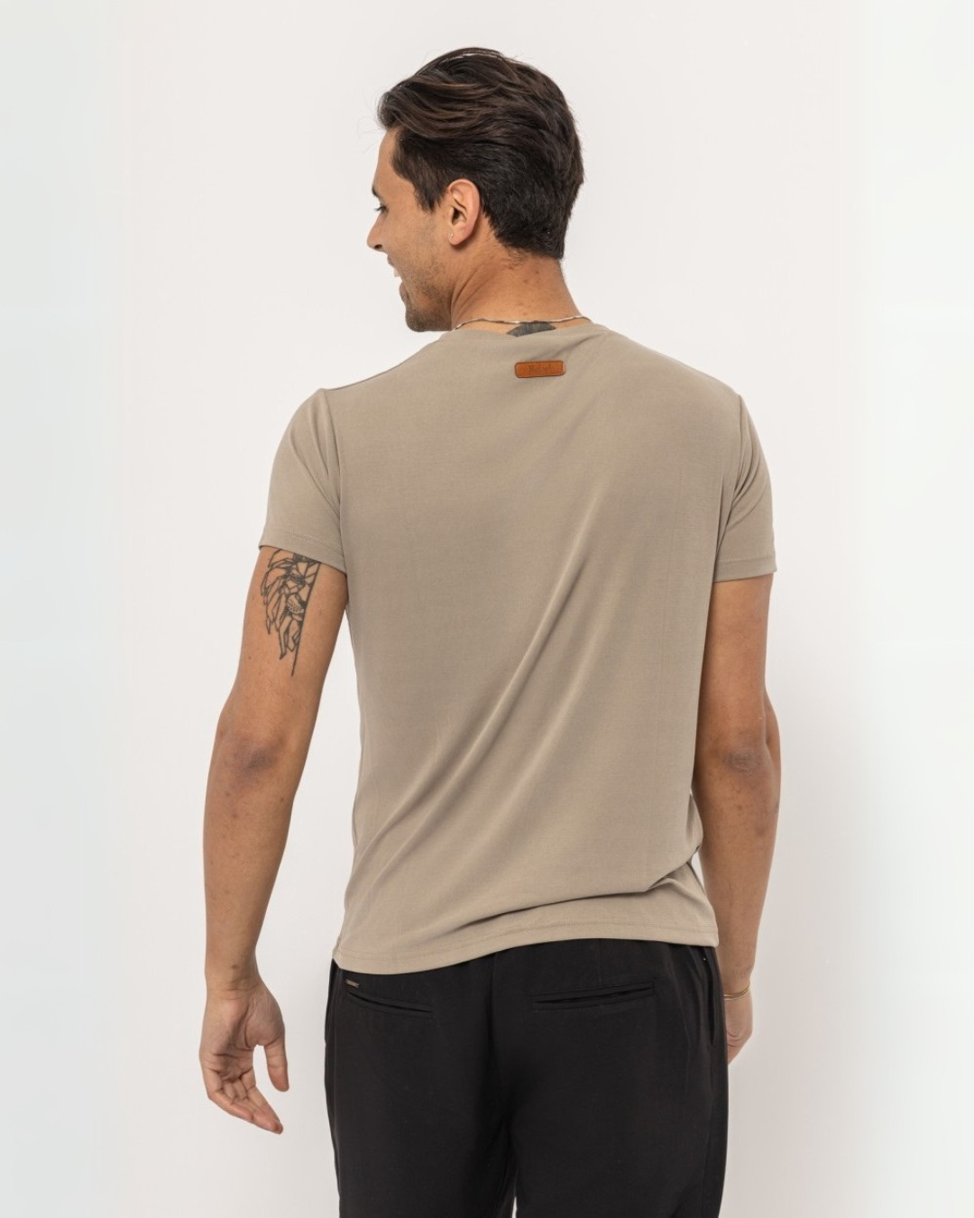 Rebel T-shirt - Beige