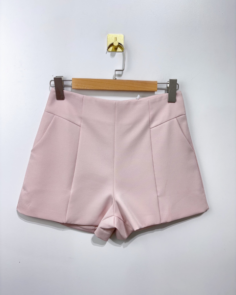High-Waisted Shorts - Pink