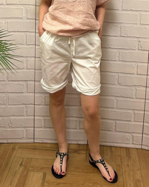 Linen Shorts - White