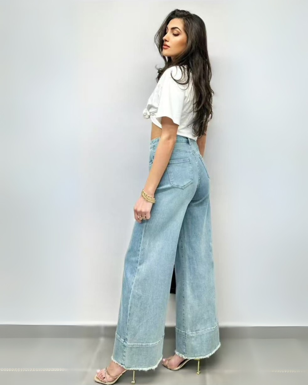 Wide Leg Jeans - Blue