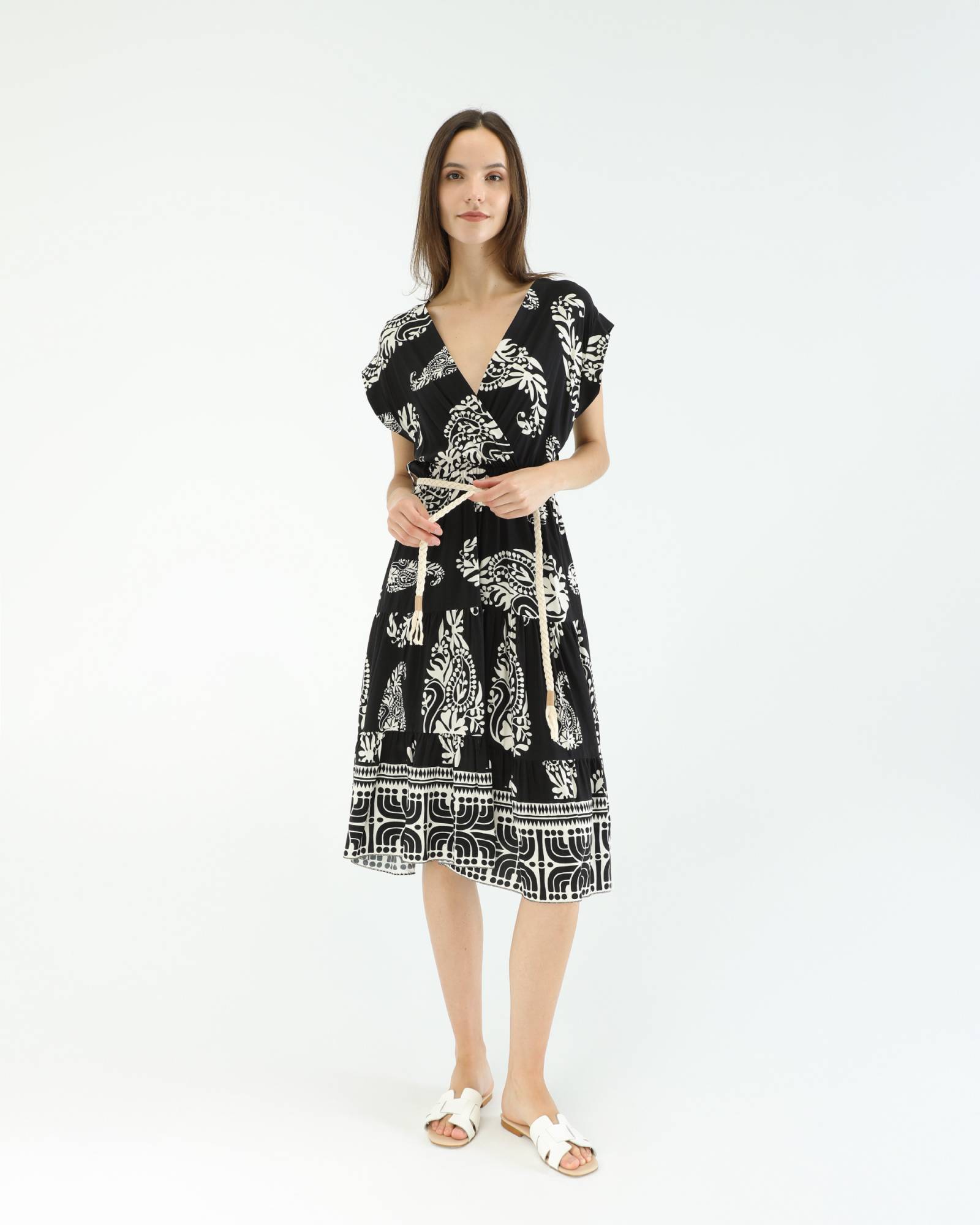 Patterned Dress with Belt - Black