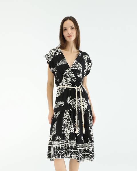 Patterned Dress with Belt - Black