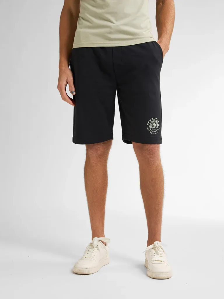 Petrol Jogging Shorts Porthole - Black