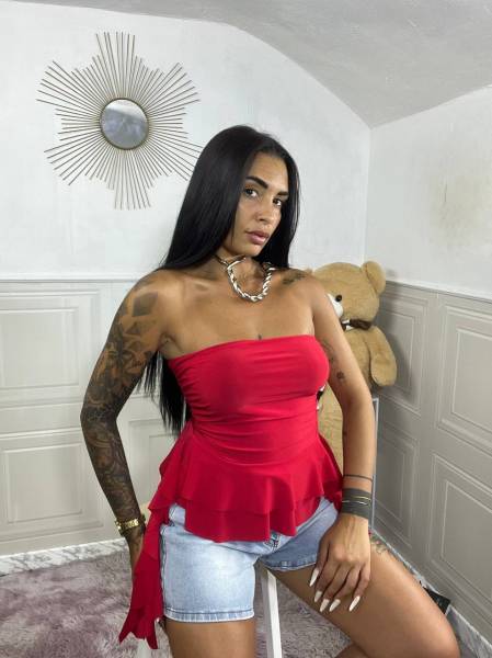 Strapless Ruffle Top - Red