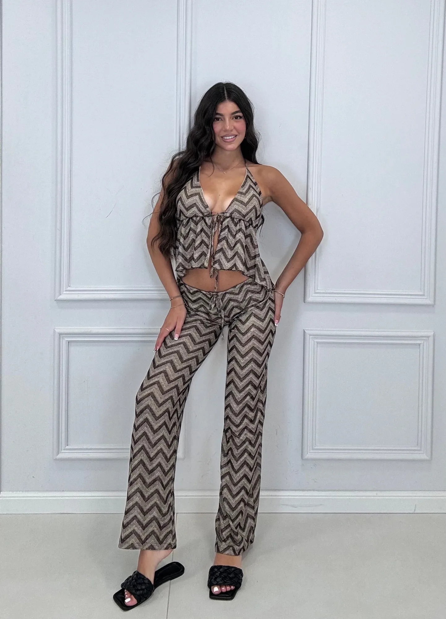Chevron Straight Leg Pants - Black