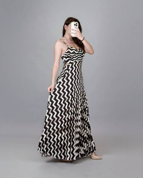 Printed Pleated Long Dress - Brown