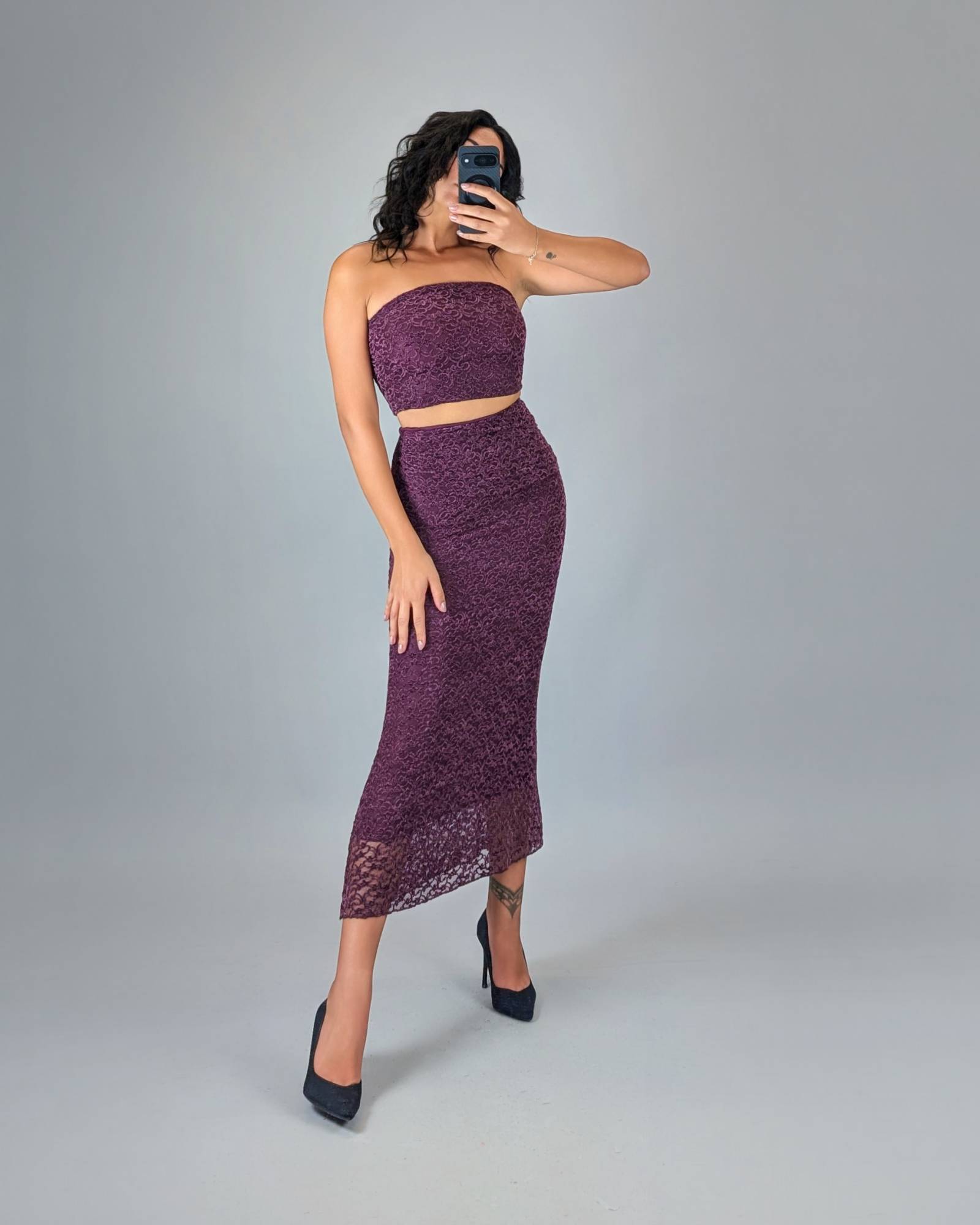 Lace Maxi Skirt with Ruched Waist - Melanza