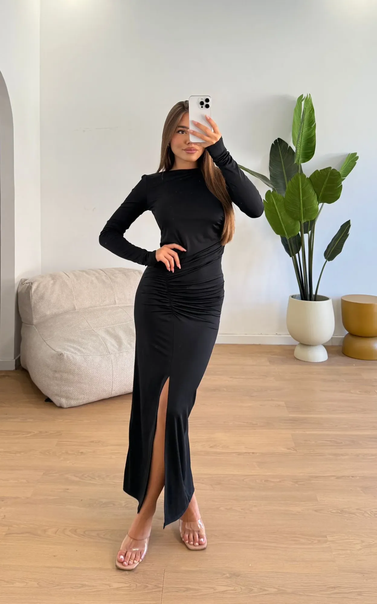 Long-Sleeve Maxi Dress with Open Back - Black