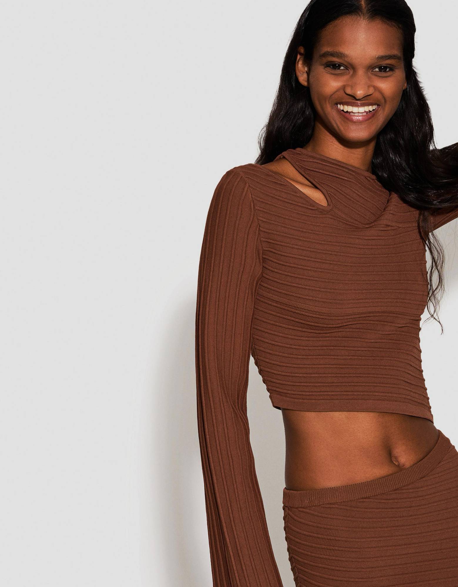 Textured Knit Sweater - Brown