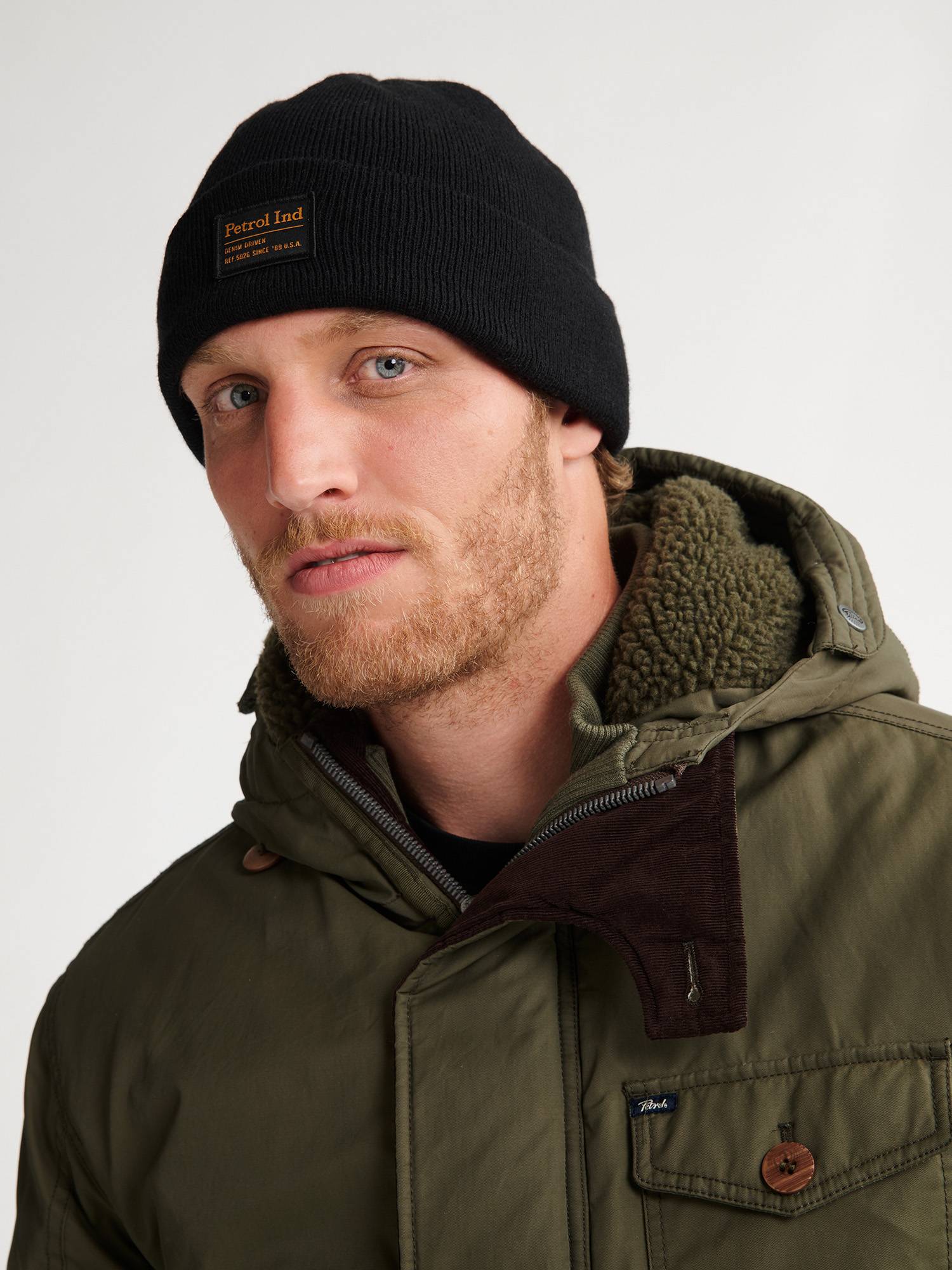 Petrol Knitted Beanie Northwoods - Black