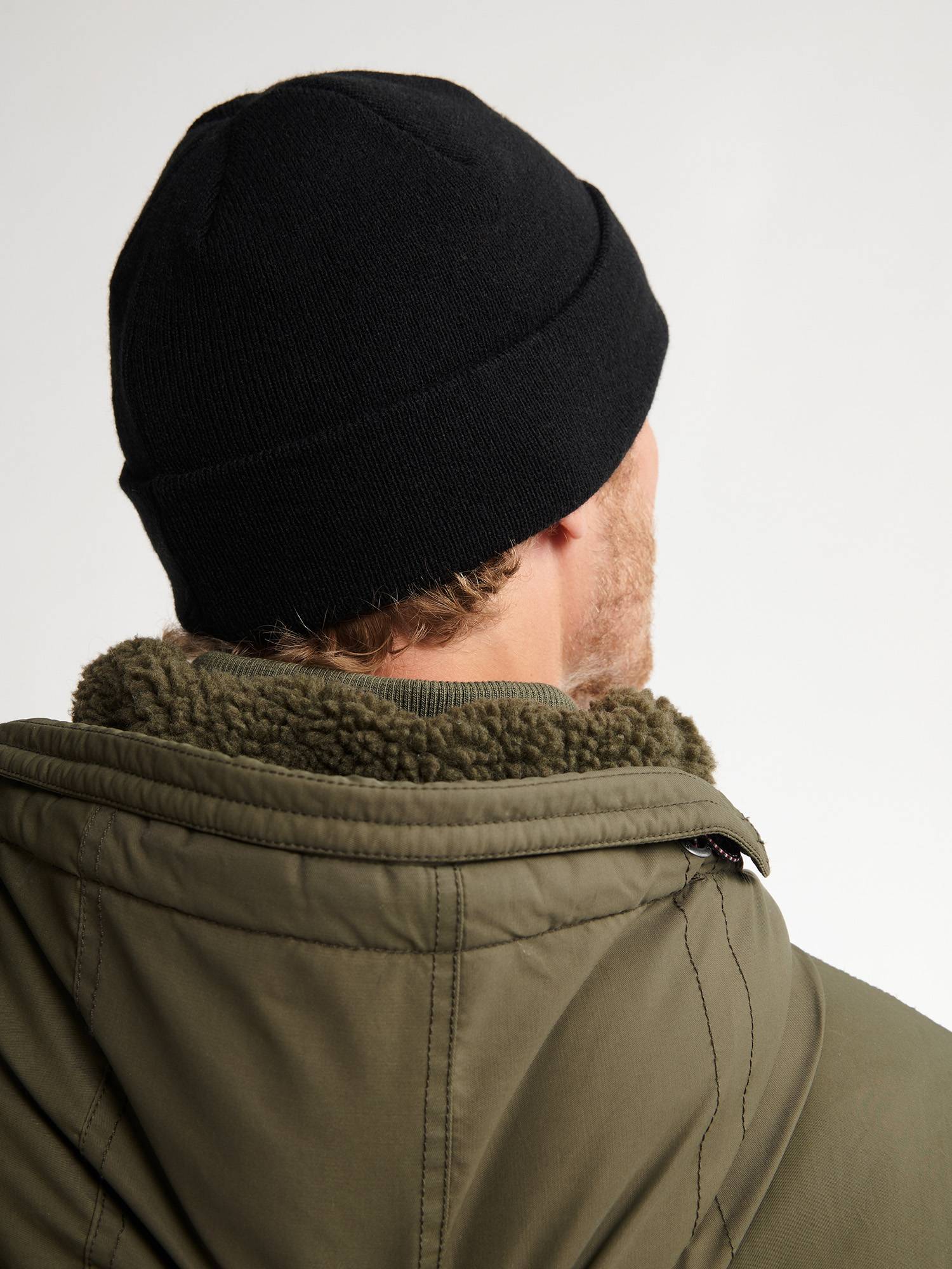 Petrol Knitted Beanie Northwoods - Black