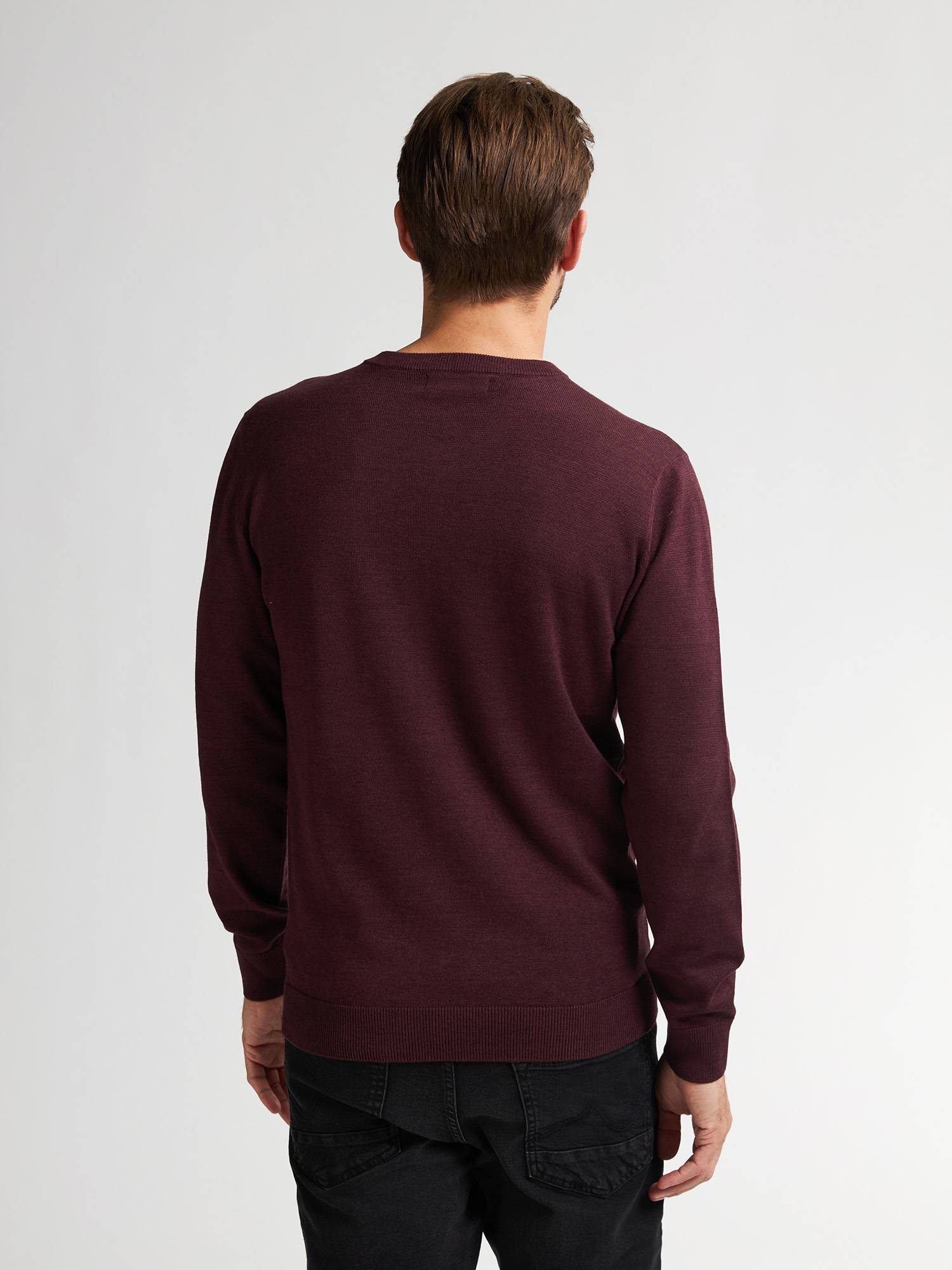 Petrol Fine-knit V-neck Sweater Whitefish - Bordeaux
