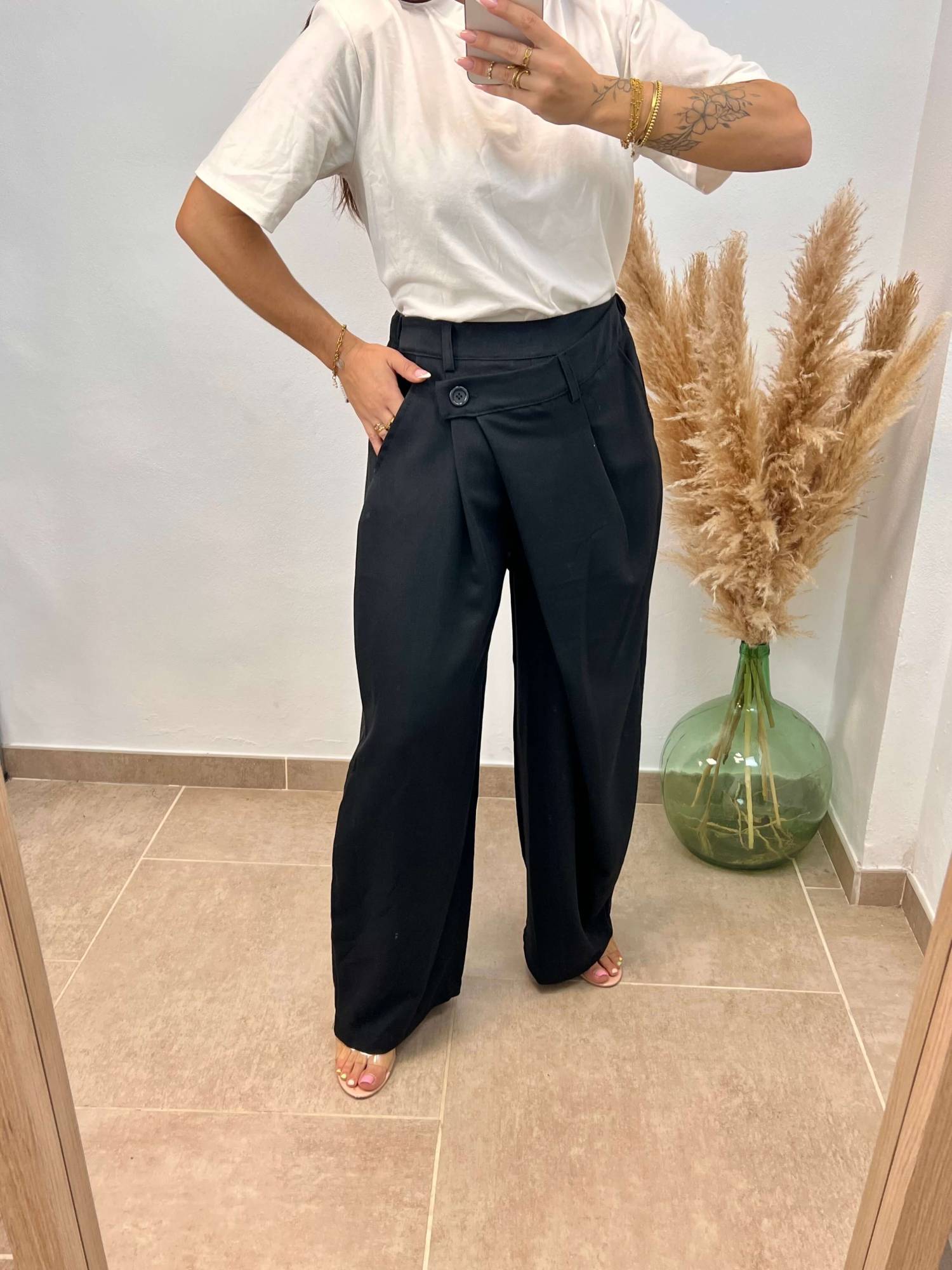 Wide Leg Trousers - Black