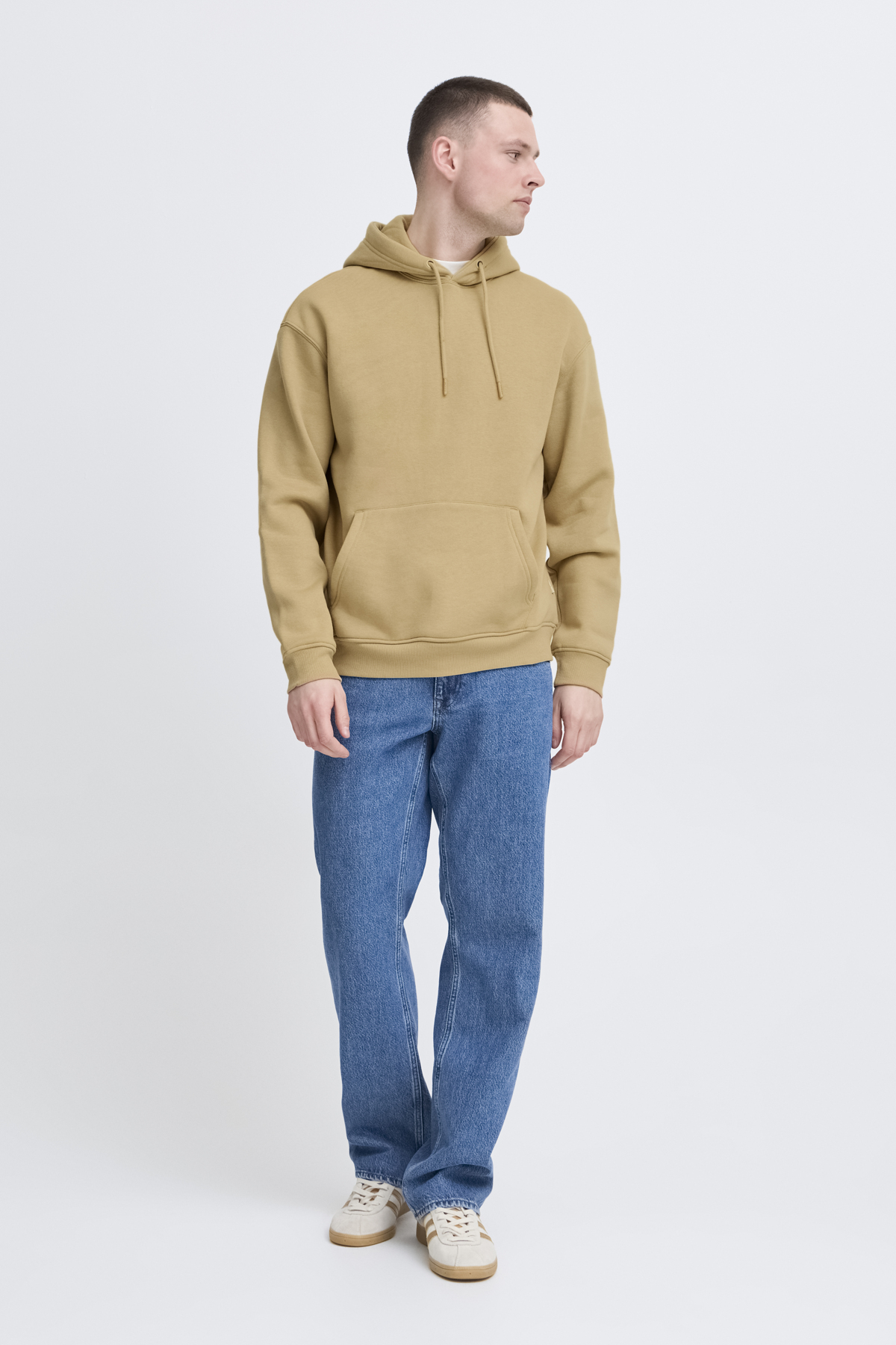 20718482-BEIGE_2
