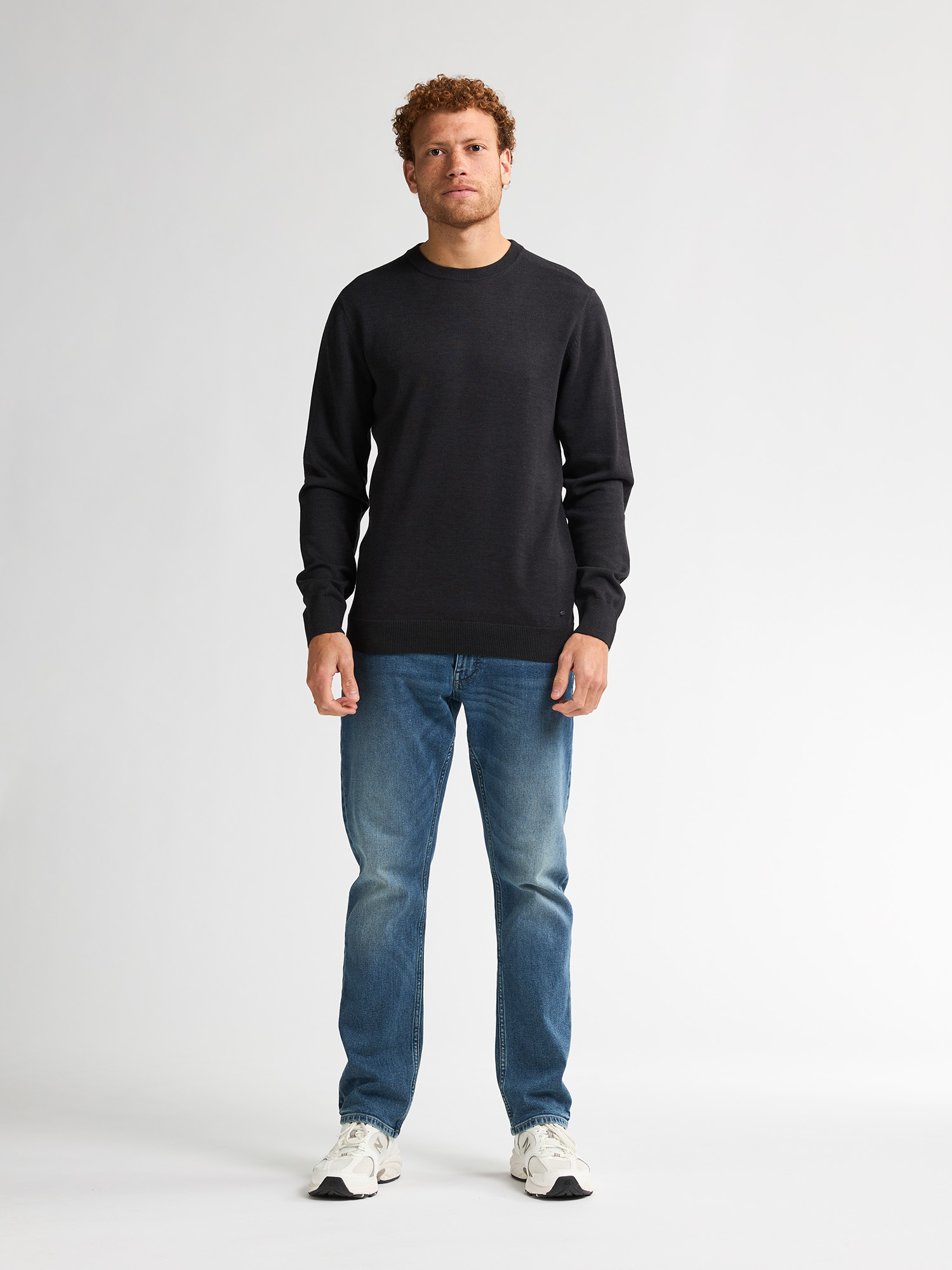 25KWR201-BLACK_2