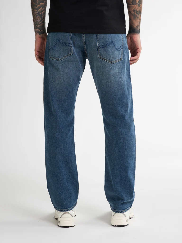 25LEWIS-BLUE_1