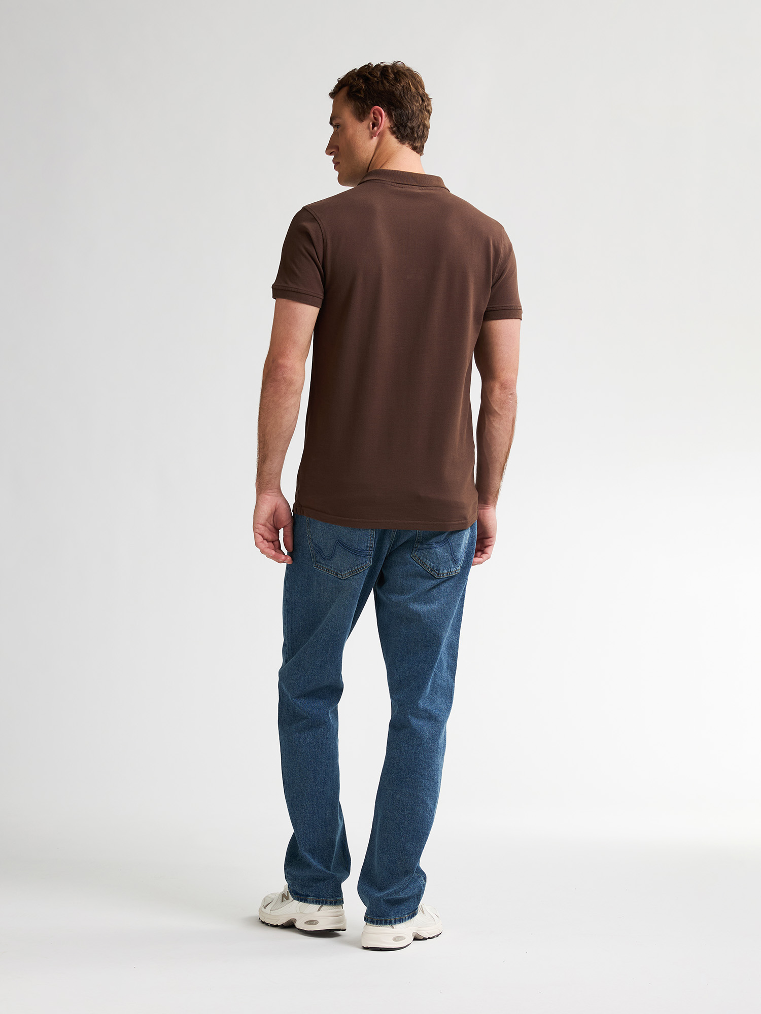 25POL002-BROWN_3