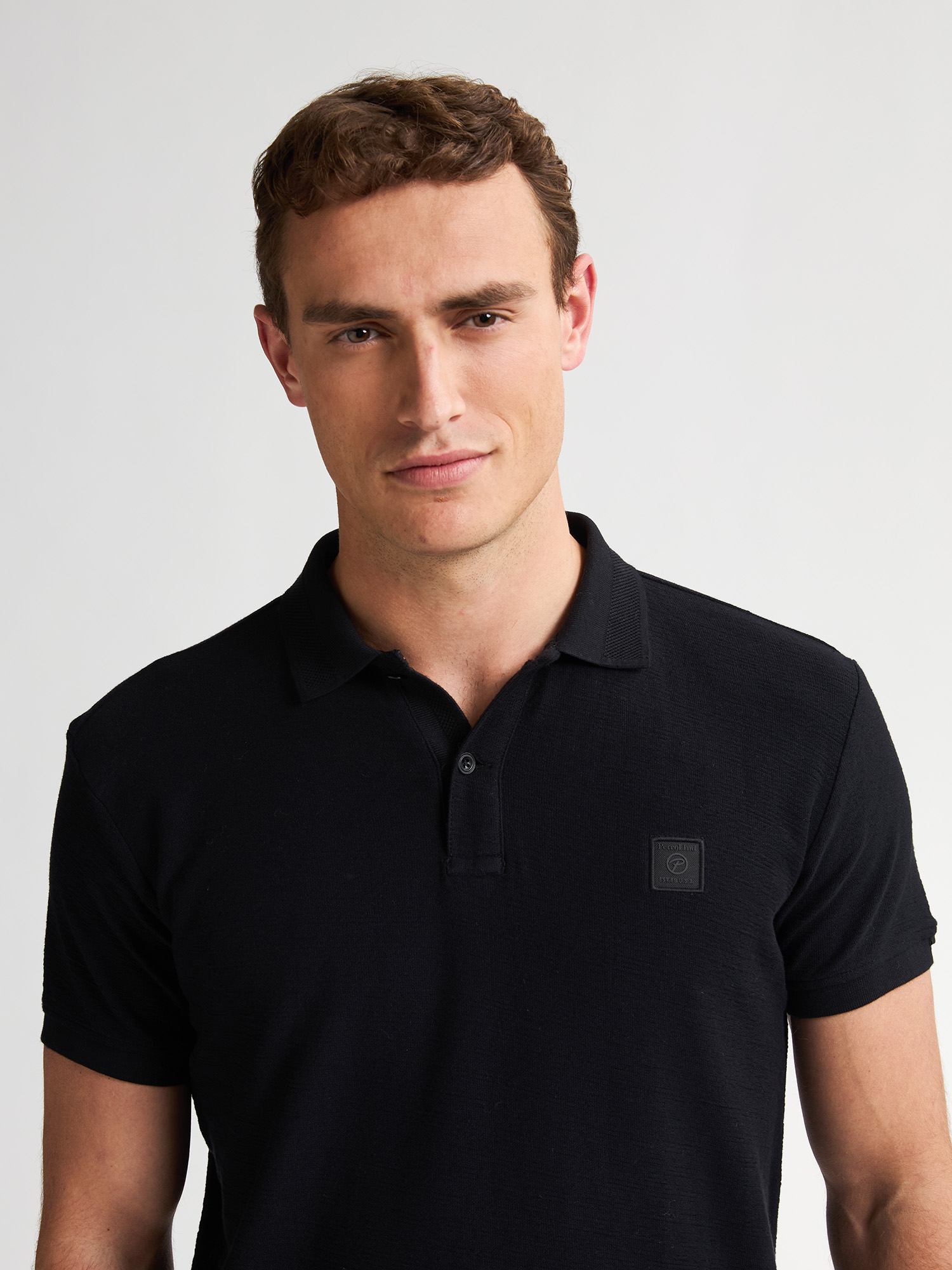 25POL902-BLACK_4