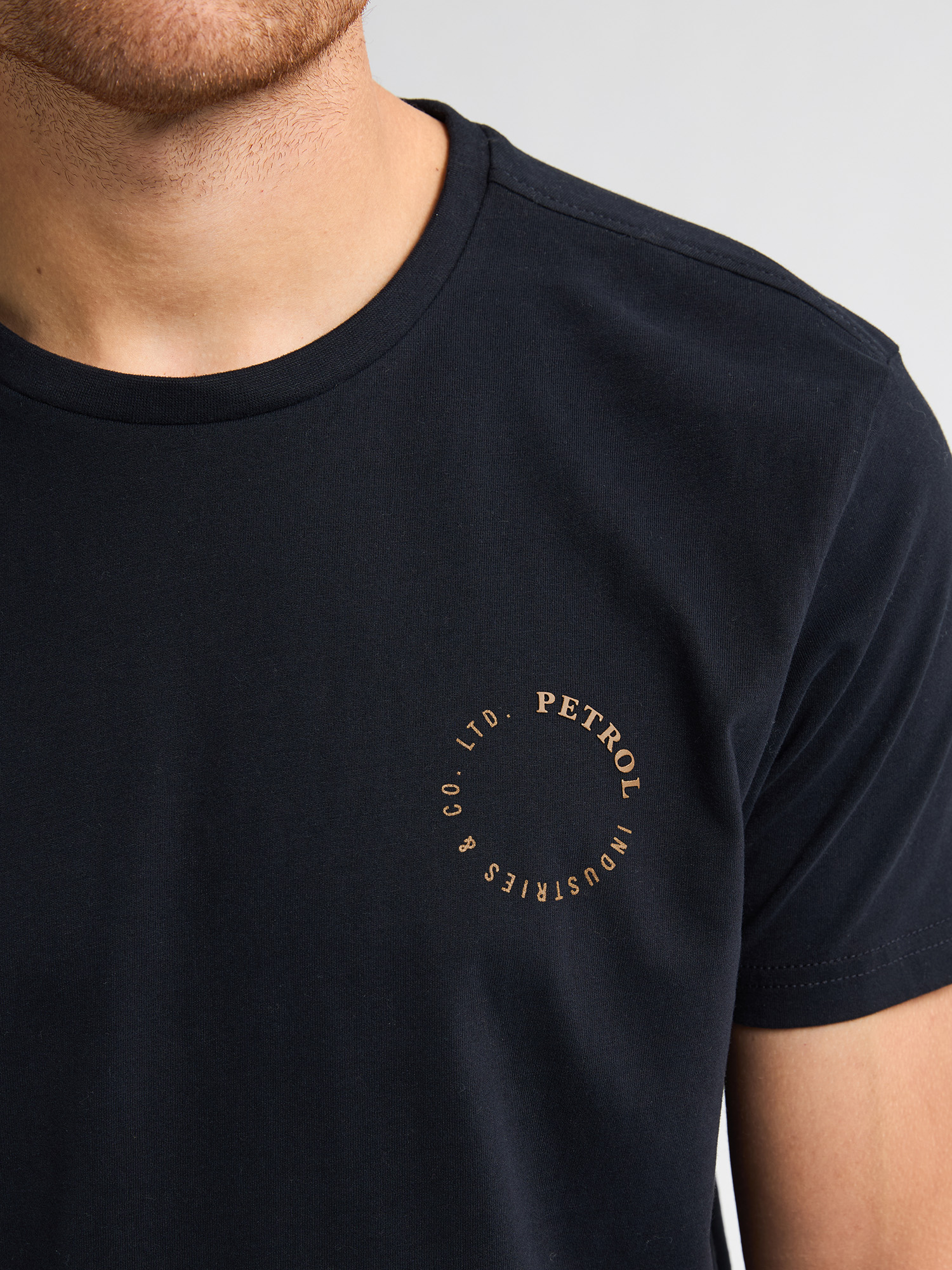 25TSR609-BLACK_5