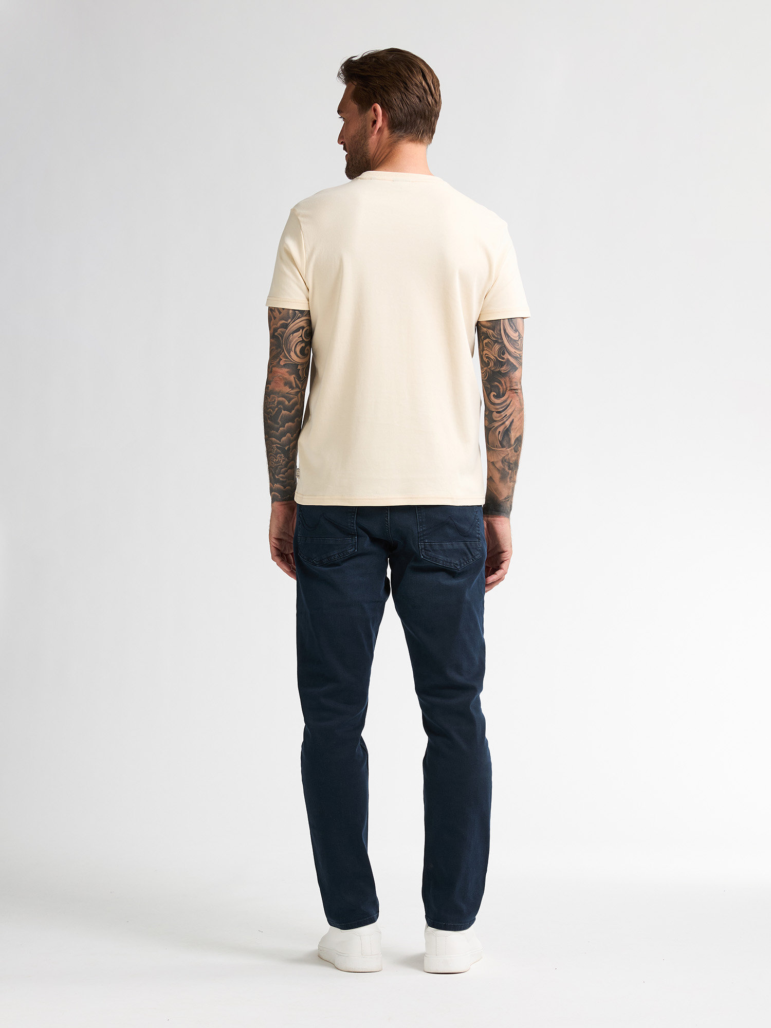 25TSR673-WHITE_3