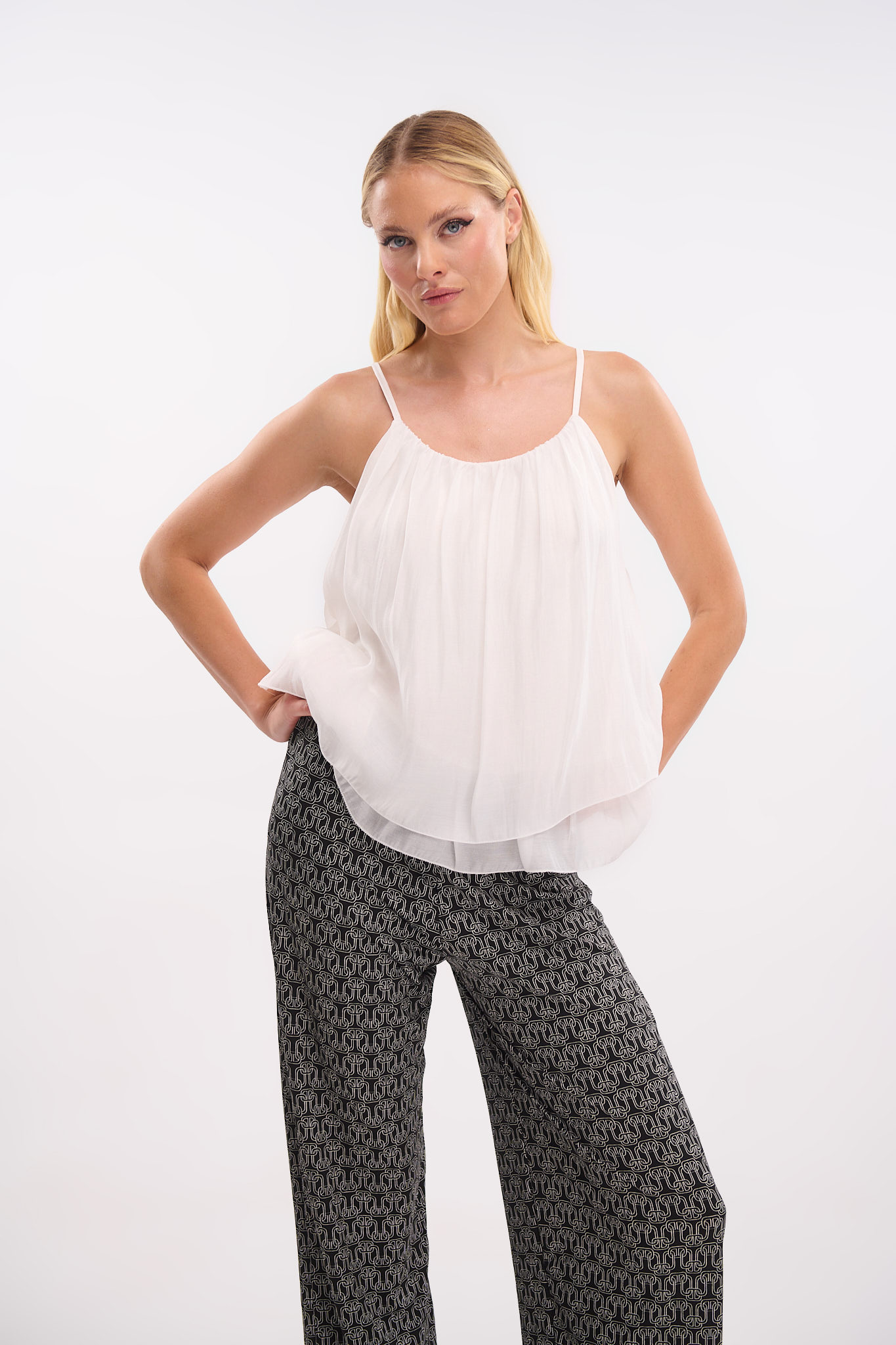 FE26858-WHITE