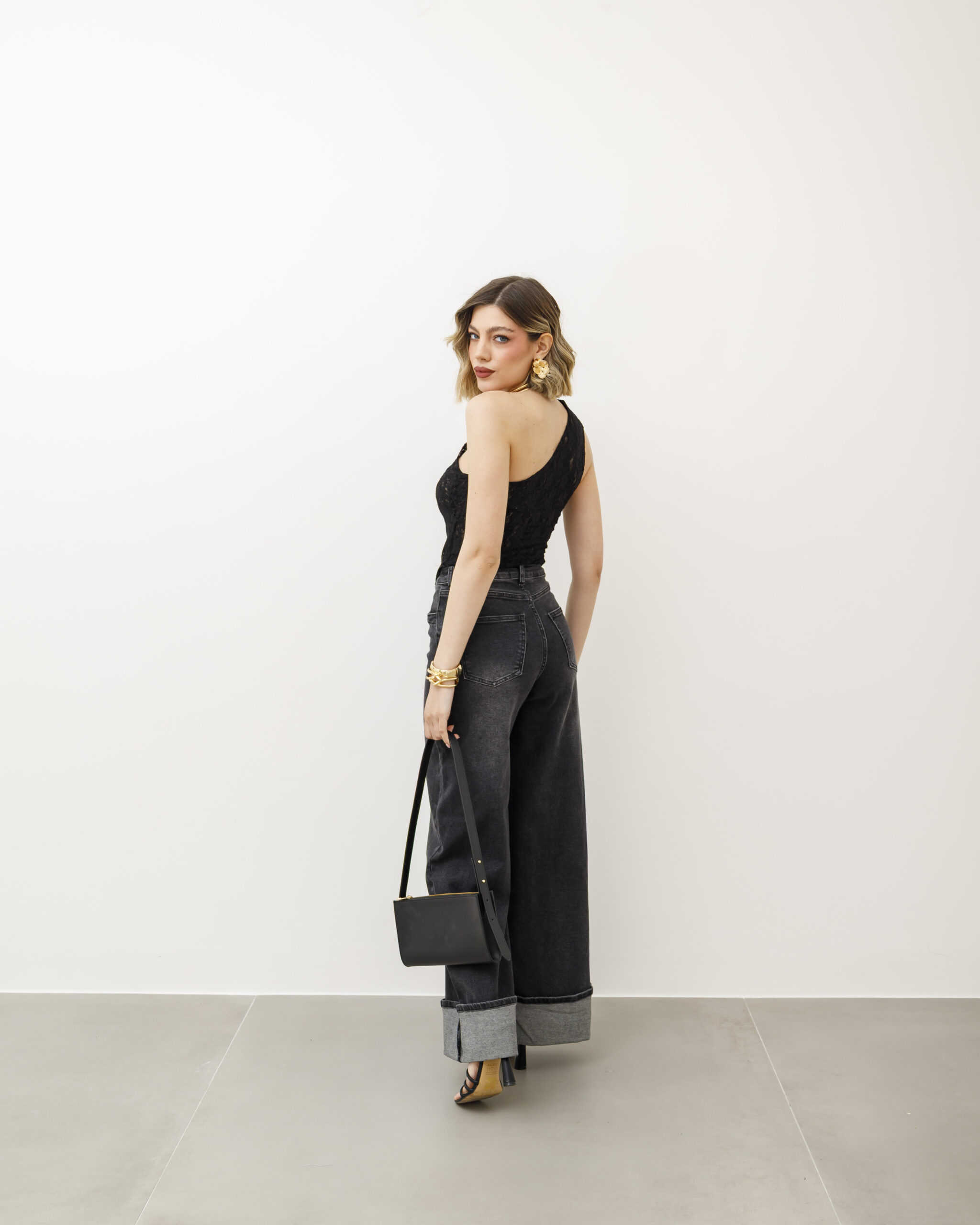 LU1764-BLACK_4
