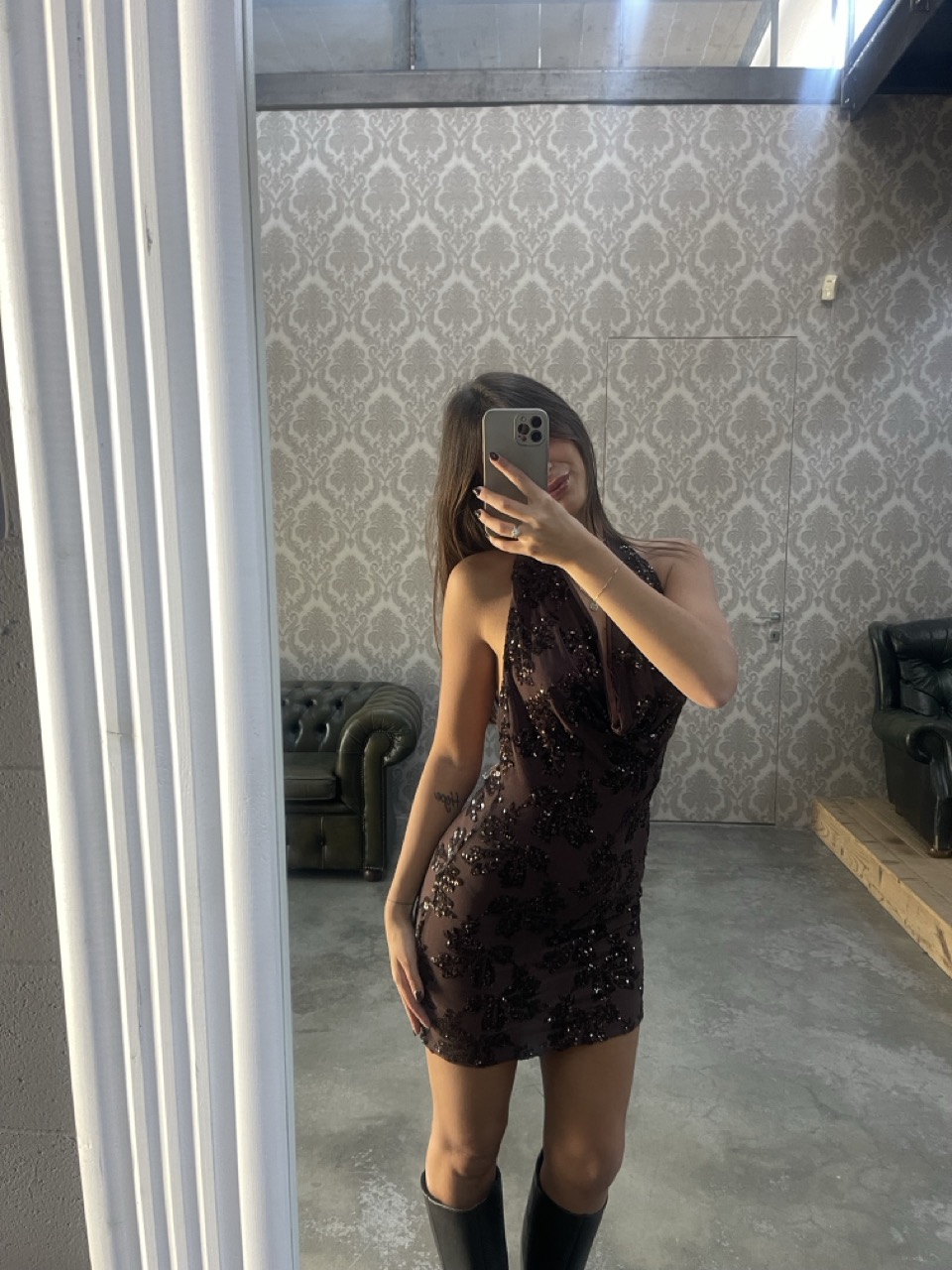 MI120915-BROWN