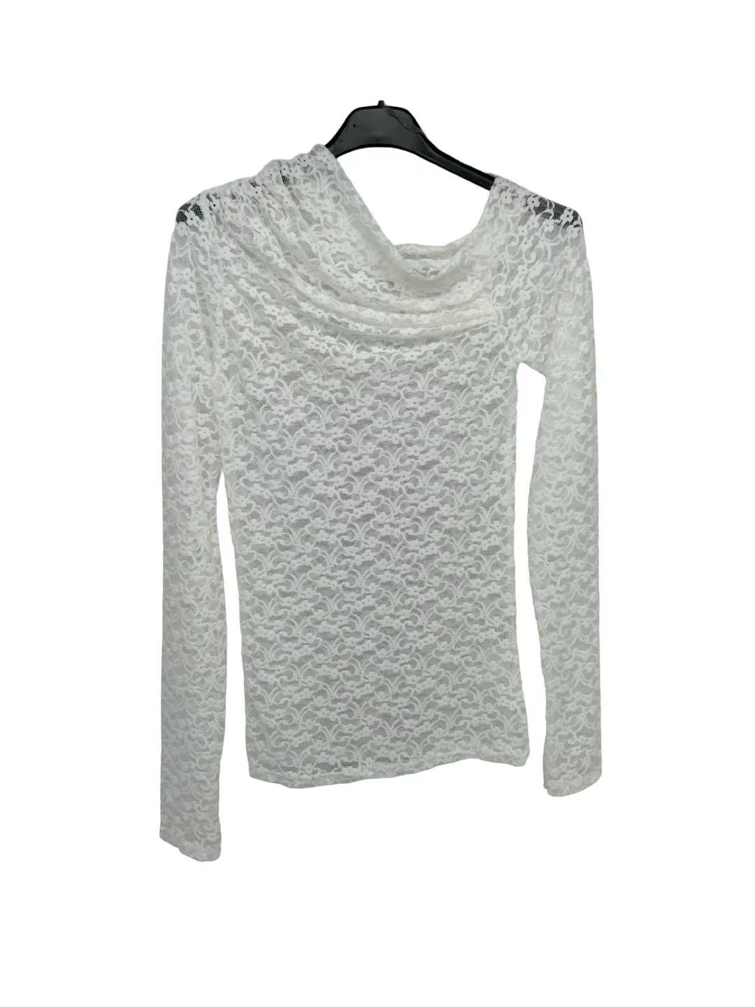 MI135542-WHITE