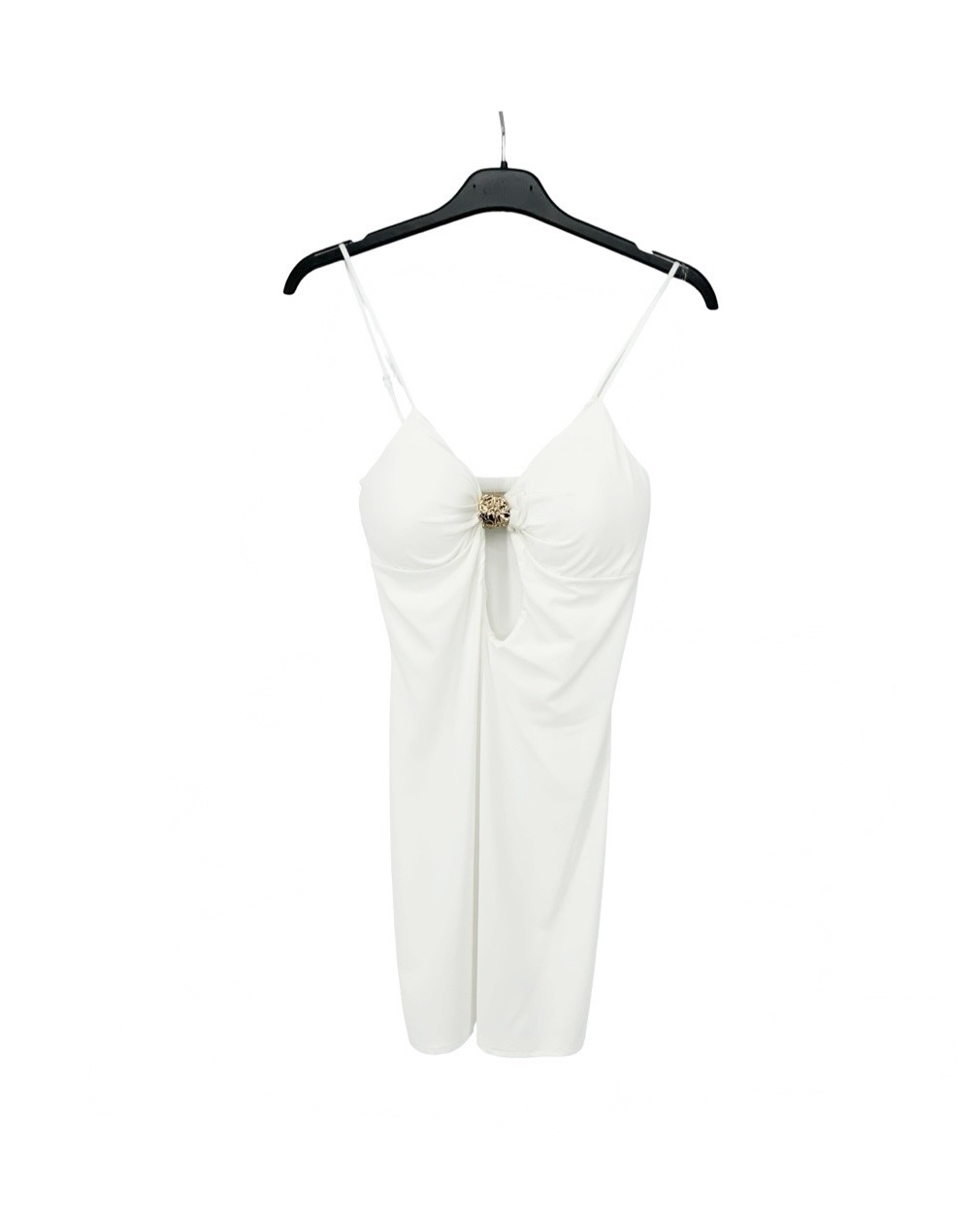 MI136601-WHITE_2