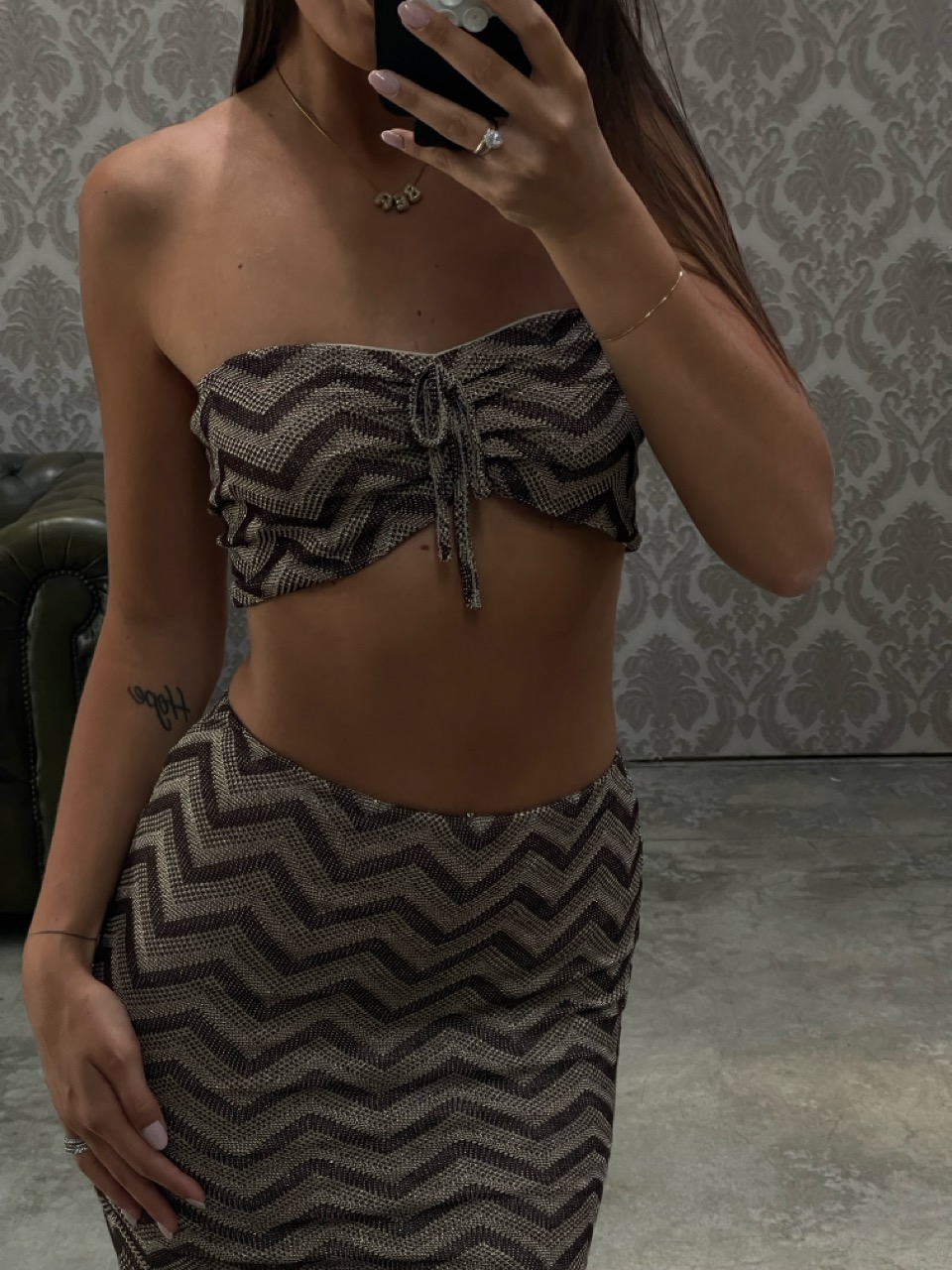 MI13770-BLACK_2