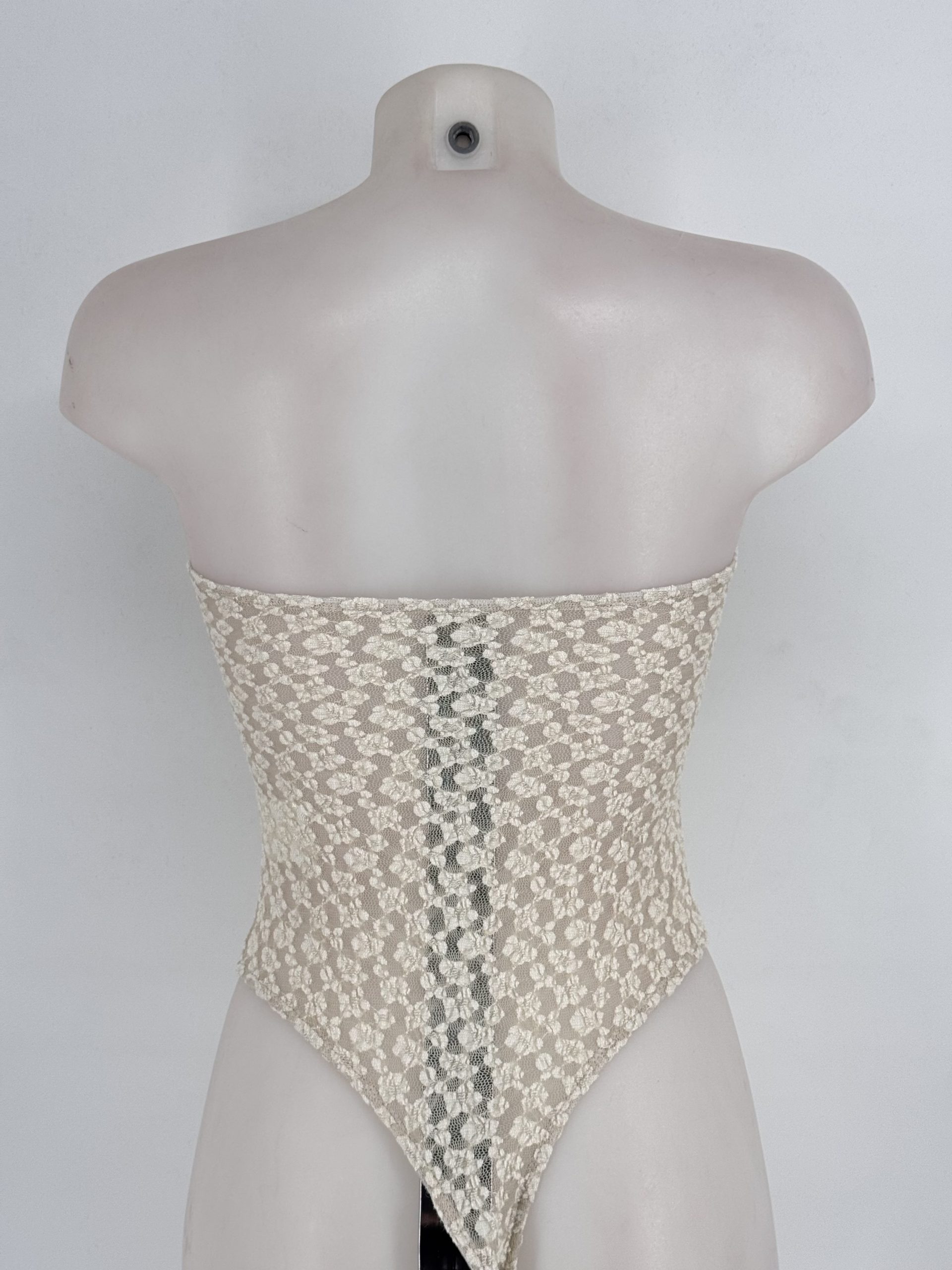 MI13805-BEIGE_11