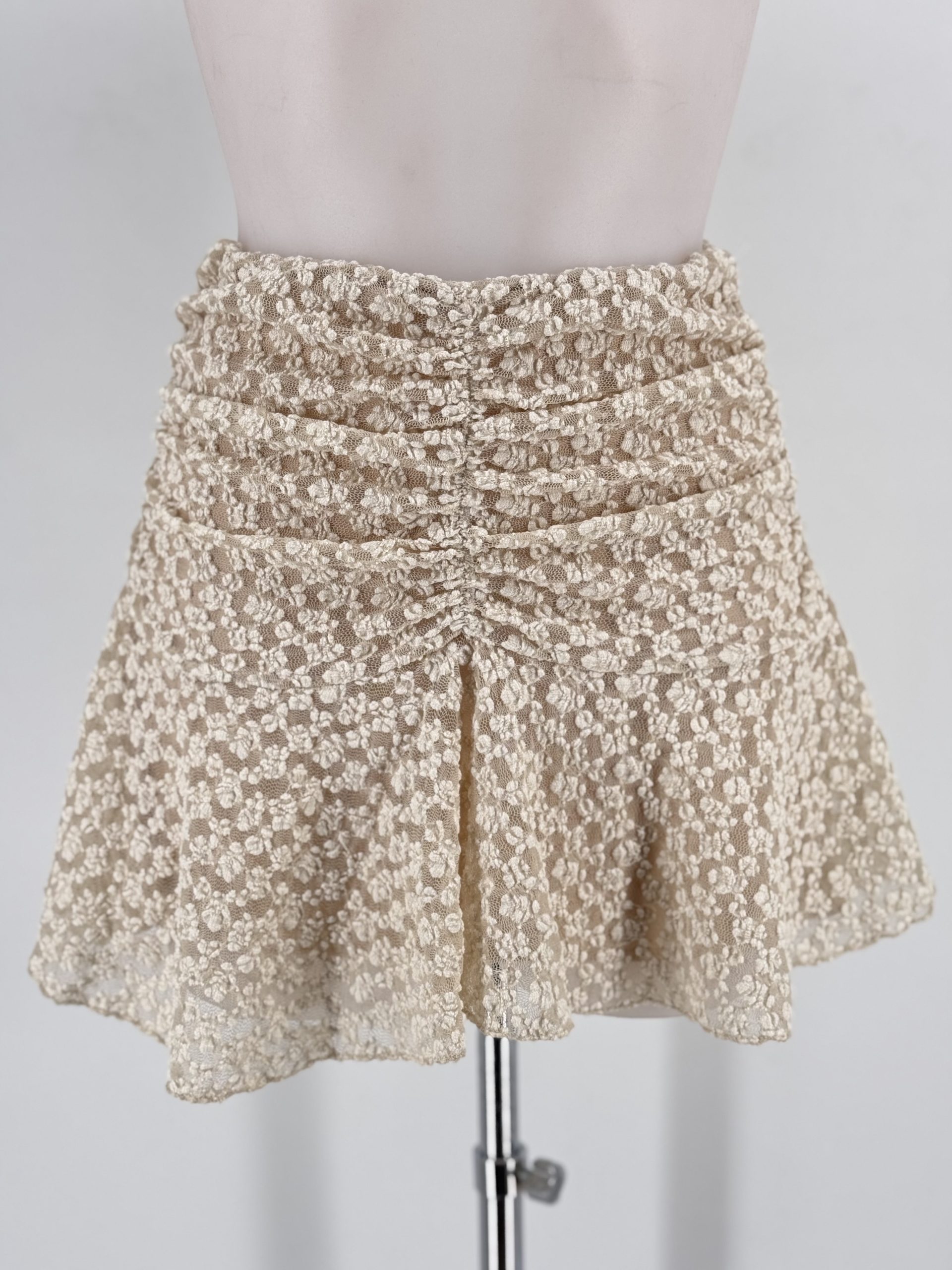 MI13807-BEIGE_9