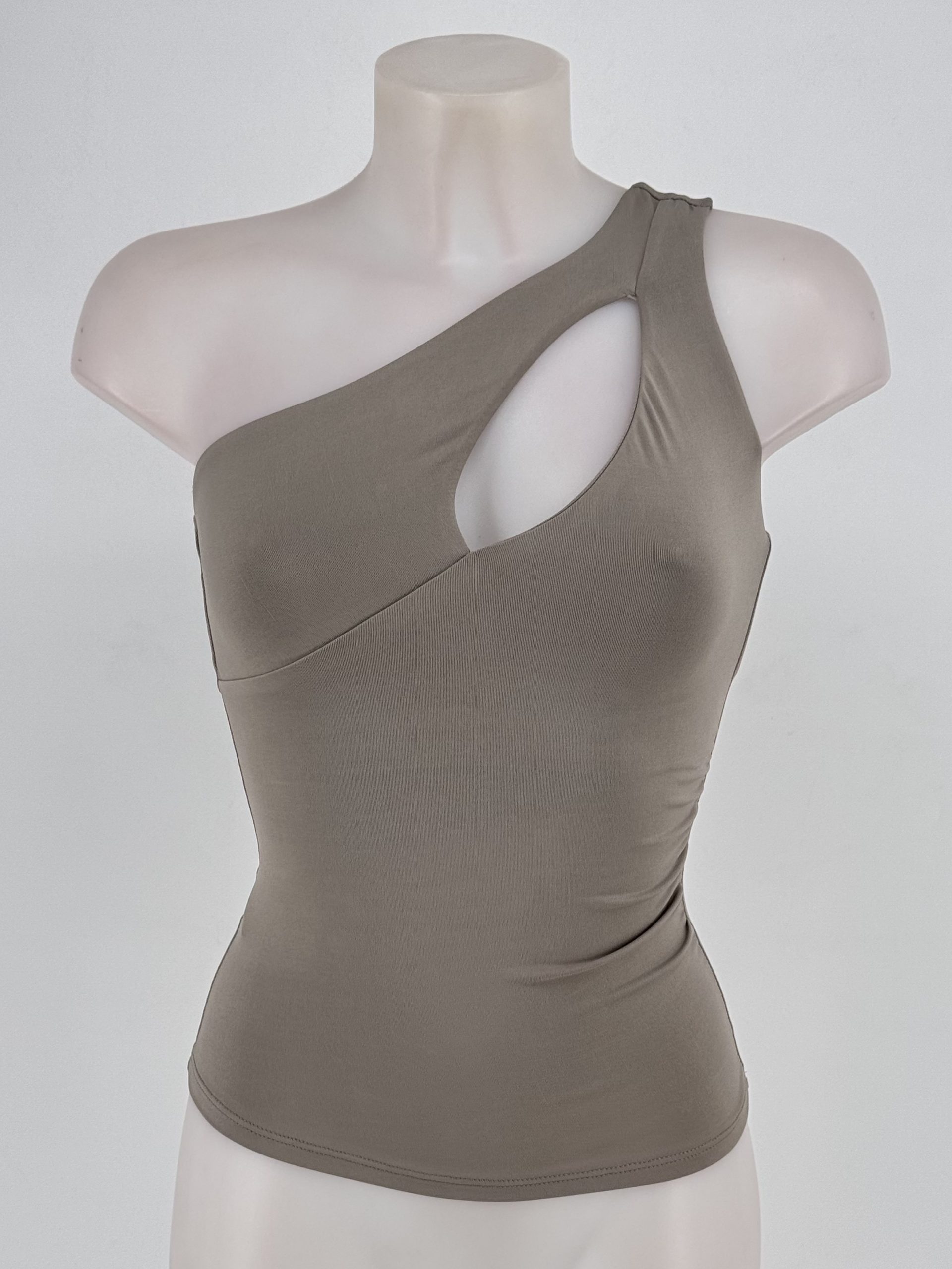 MI13819-BROWN