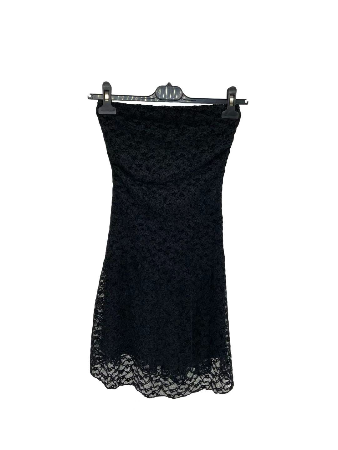 MI138571-BLACK_2