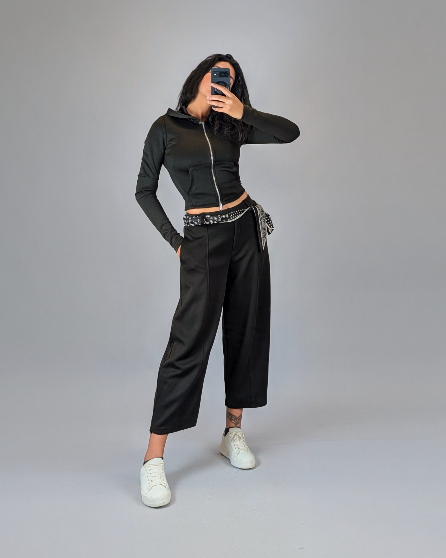 MI97036-BLACK