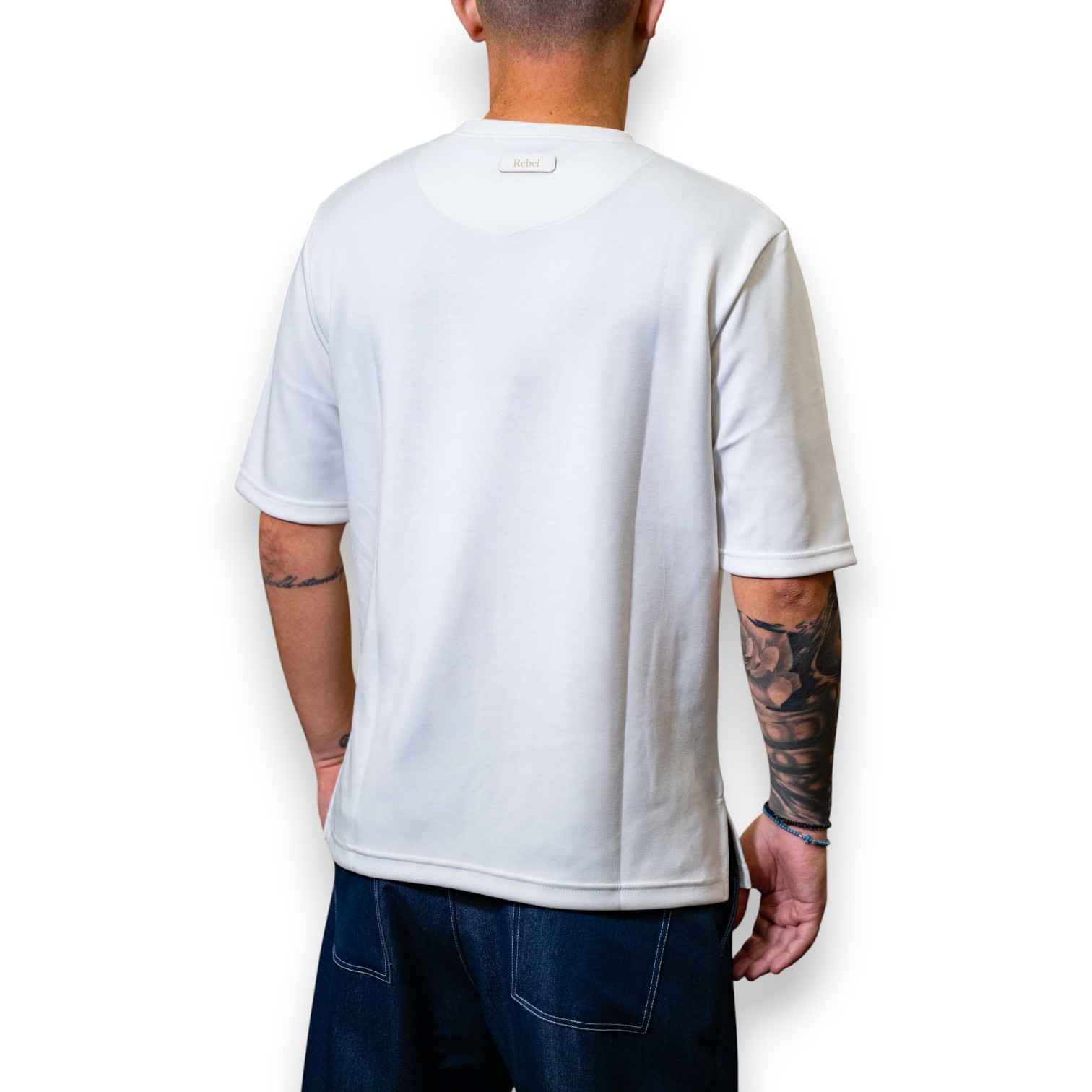 RE2602-WHITE_1