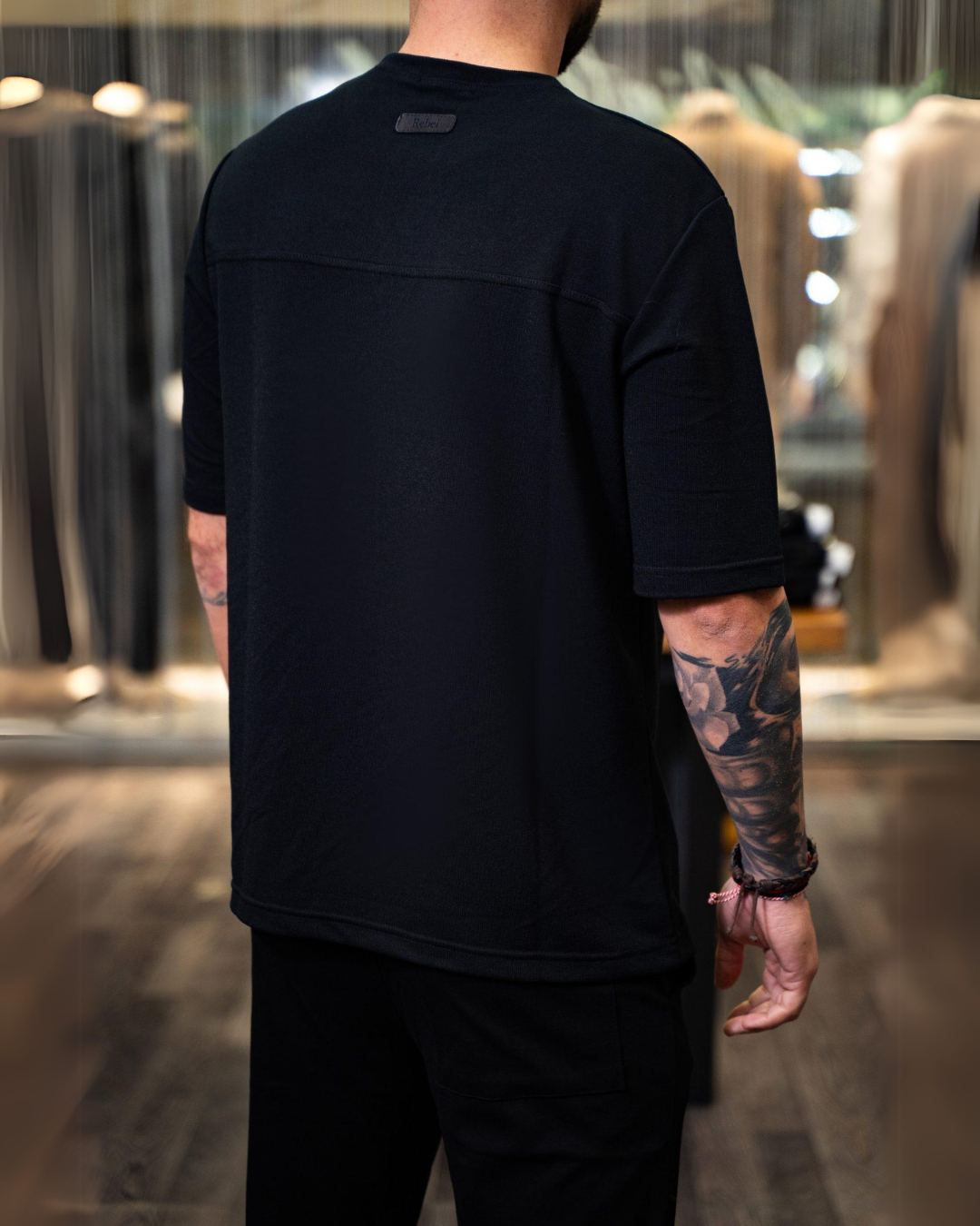 RE7017-BLACK_1
