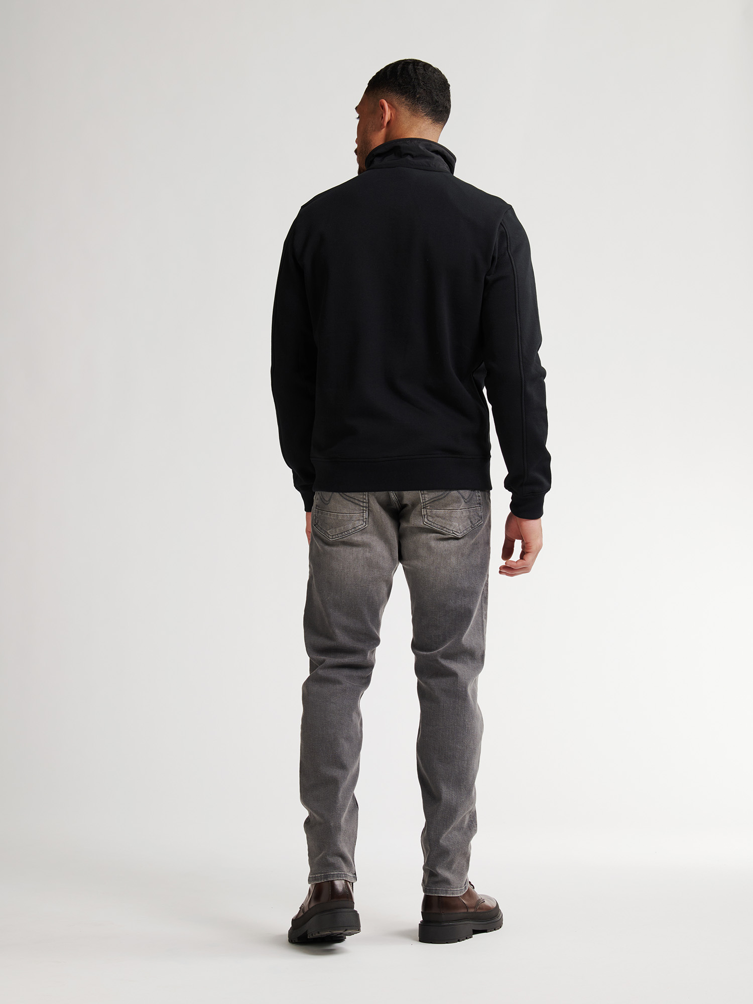 SWC323-BLACK_3
