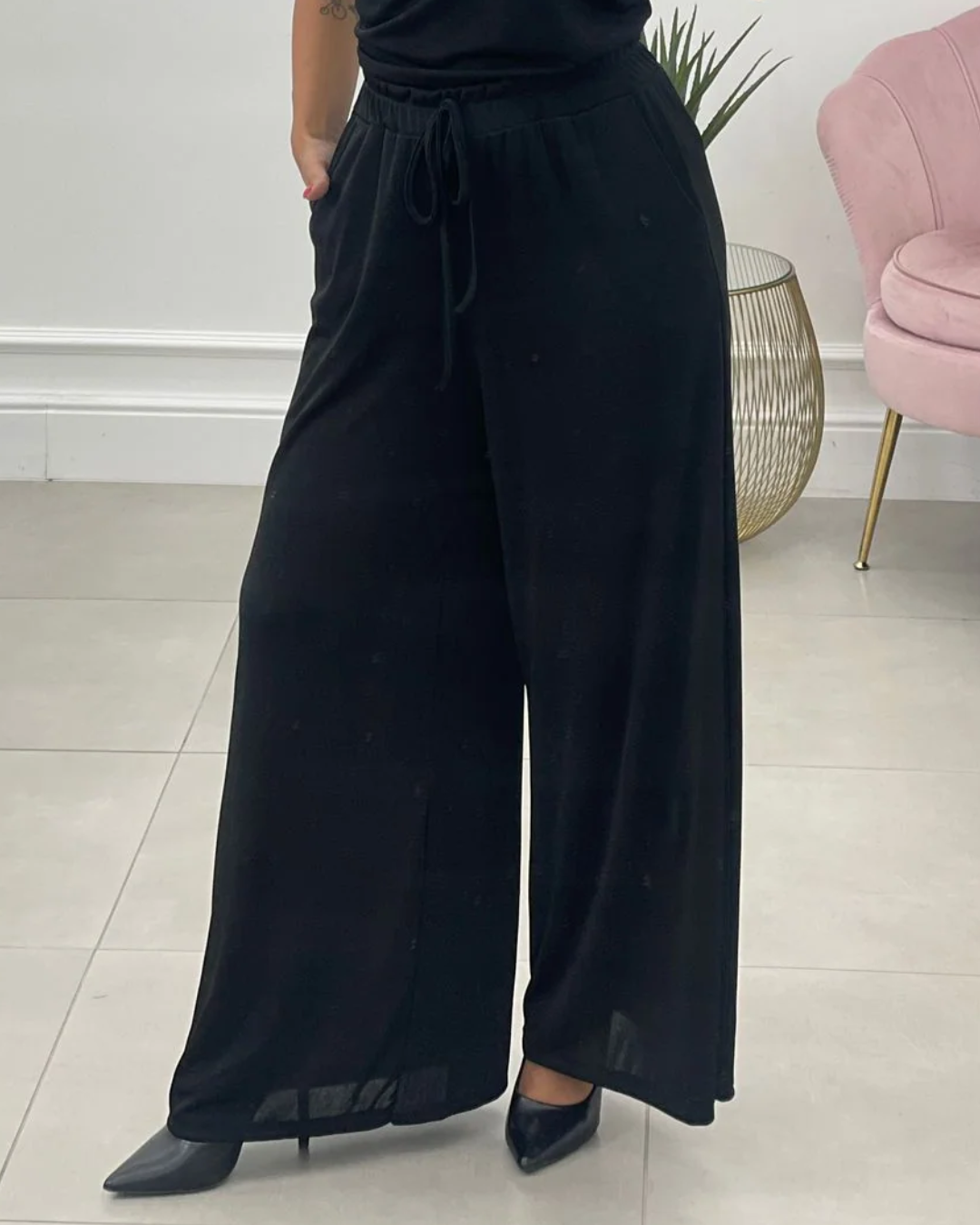UN11266-BLACK